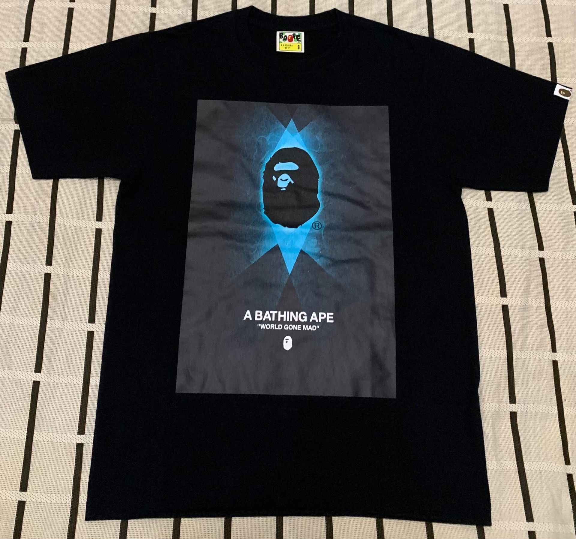 Bape Bape Printed Ape Head T-Shirt S Men Size US S / EU 44-46 / 1 - 1 Thumbnail