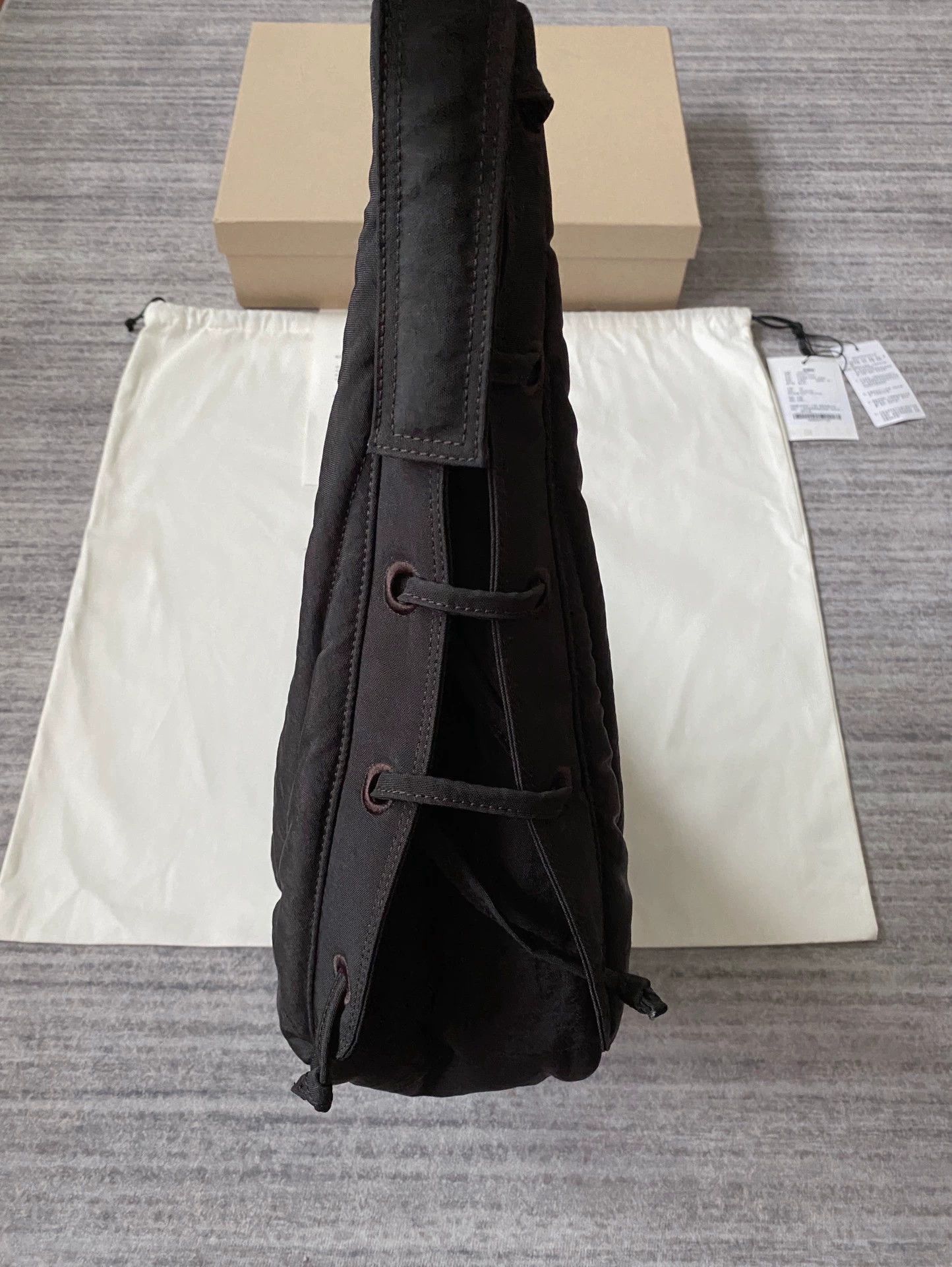 Lemaire Lemaire Soft Game Dark Choc Crossbody M 10/10 Size ONE SIZE - 4 Thumbnail