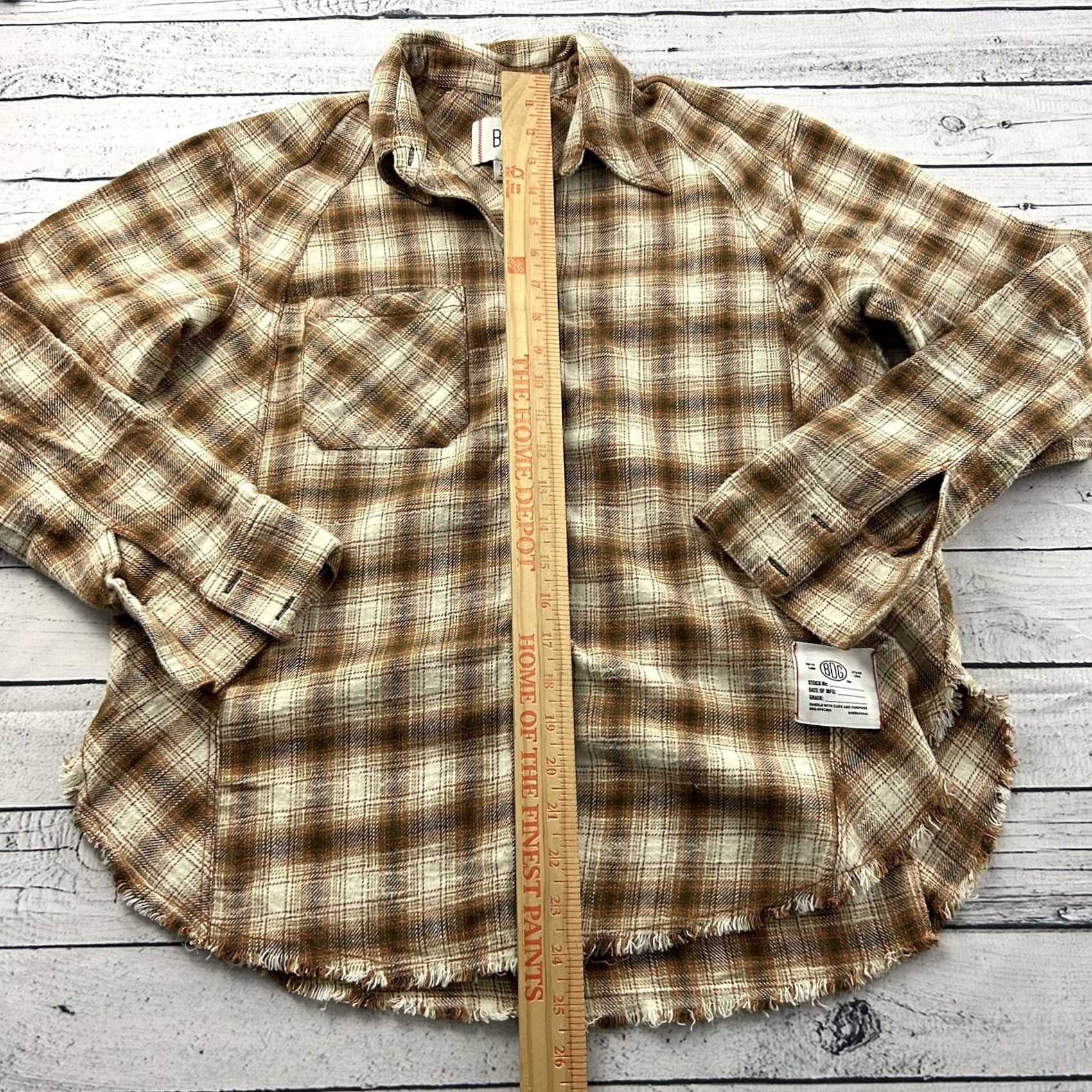 Bdg BDG Distressed Long Sleeve Button Front Flannel Shirt Women's XS Brown Size XS / US 0-2 / IT 36-38 - 4 Thumbnail
