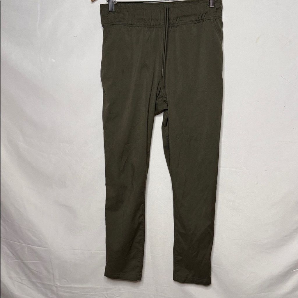 The North Face The North Face olive wear everywhere straight leg pants S Size 27" / US 4 / IT 40 - 1 Thumbnail