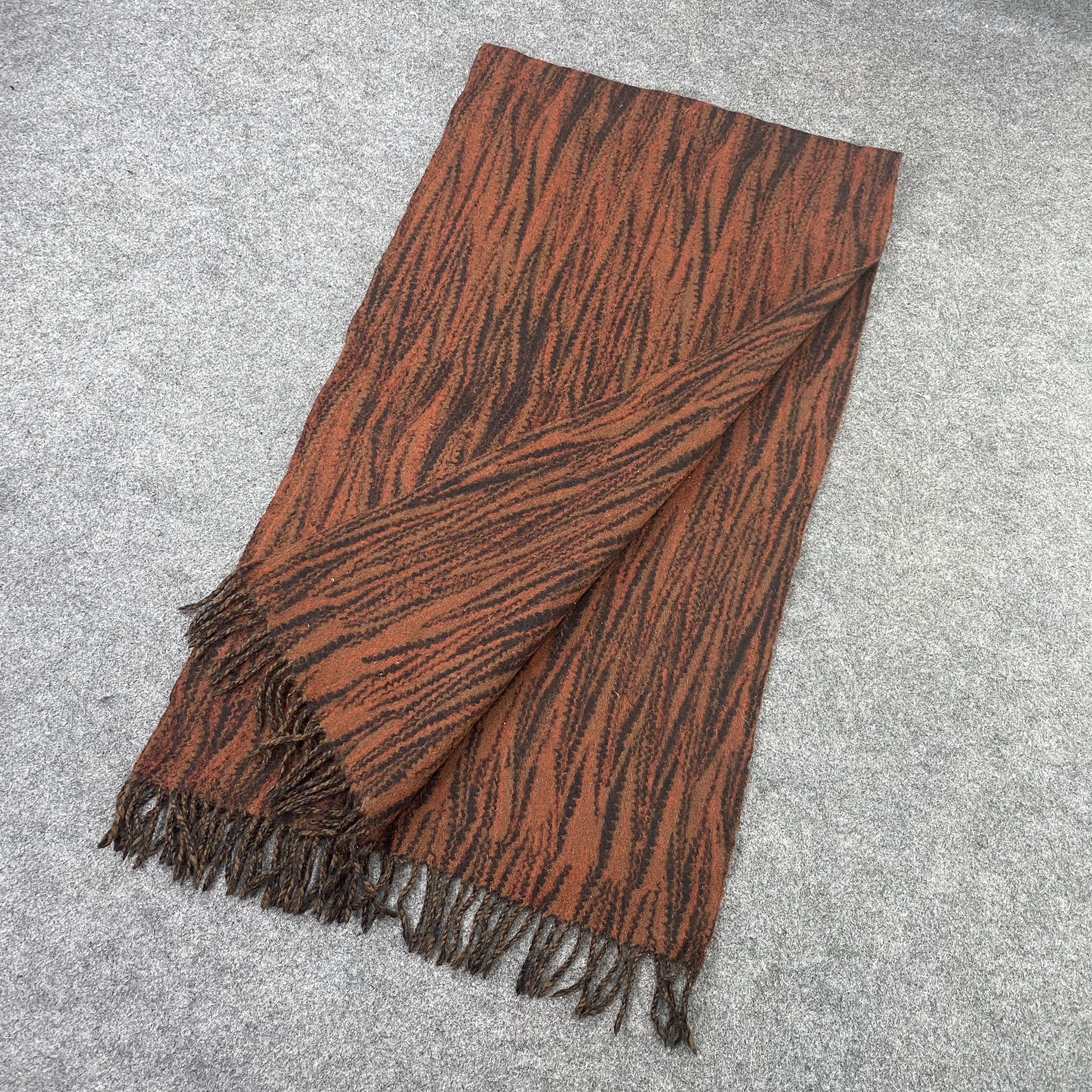 Hiroko Koshino Homme Hiroko Koshino Scarf / Muffler / Neckwear -T1078 Size ONE SIZE - 3 Thumbnail