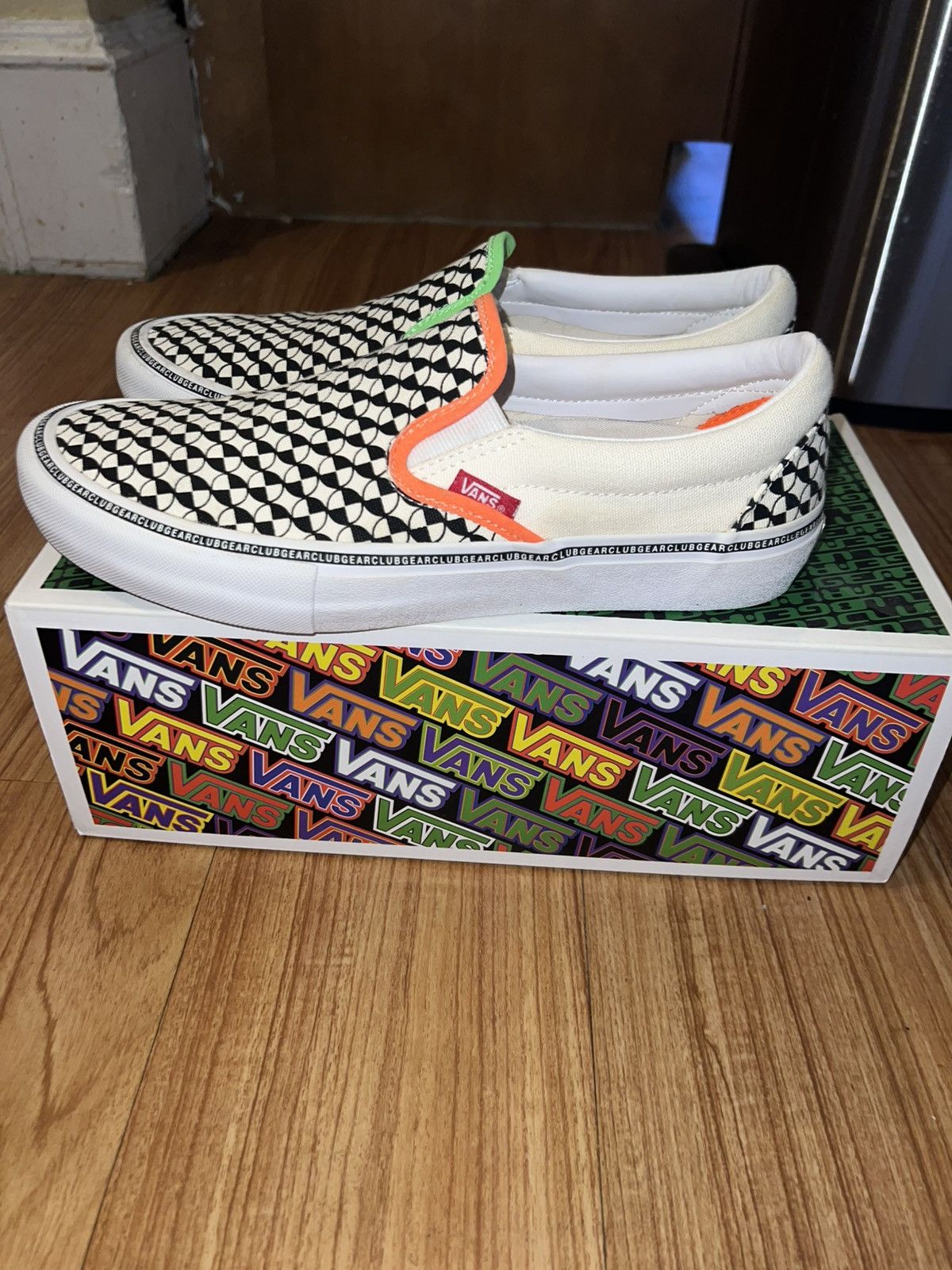 Vans Clubgear X Vans Slip-On Pro Size US 9 / EU 42 - 5 Thumbnail