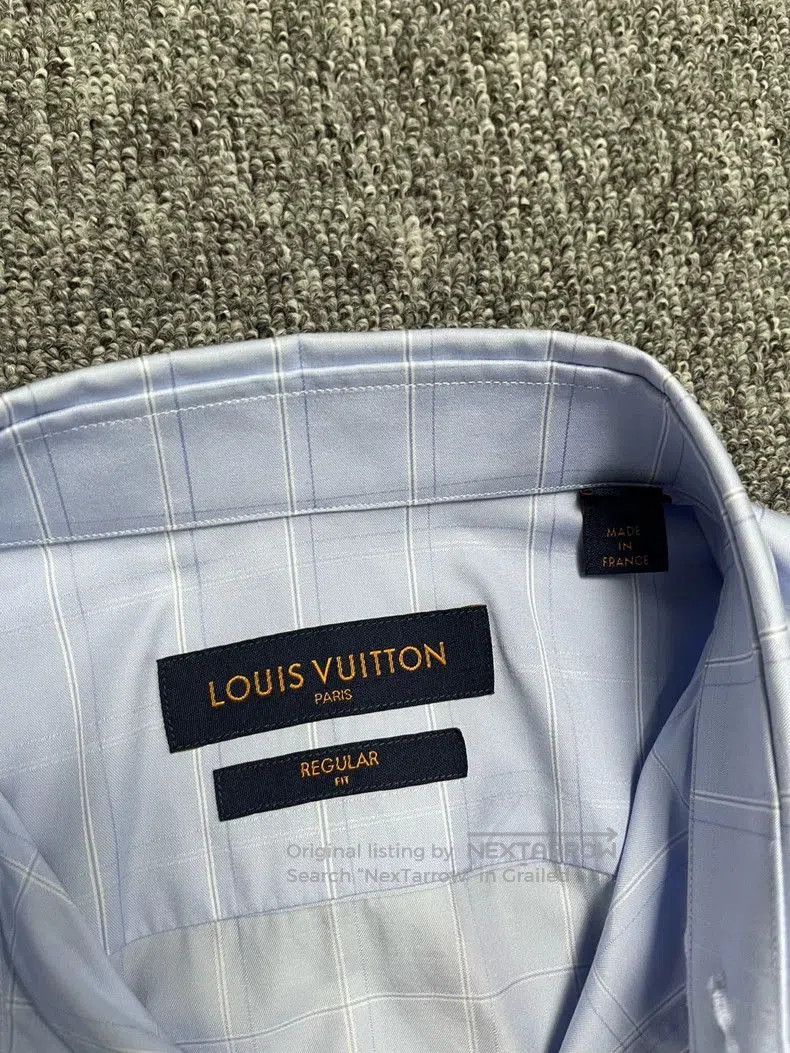 Louis Vuitton Louis Vuitton Striped Button-Up Shirt. Size US S / EU 44-46 / 1 - 3 Thumbnail