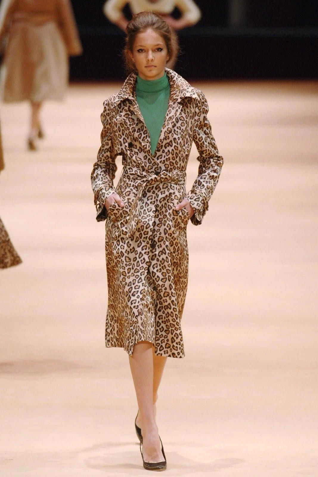 Alexander McQueen FW2005 Alexander McQueen Runway Leopard Print Trench Coat Size L / US 10 / IT 46 - 1 Thumbnail