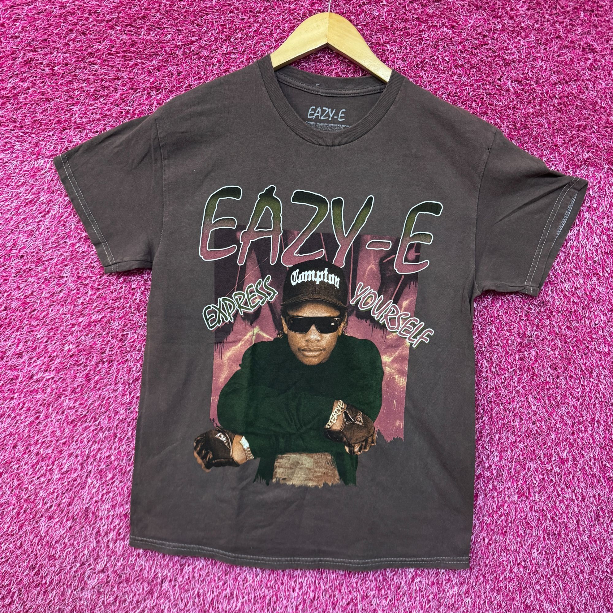 Rap Tees Eazy-E Express Yourself Straight Outta Compton NWA Rap Tee M Size US M / EU 48-50 / 2 - 1 Thumbnail