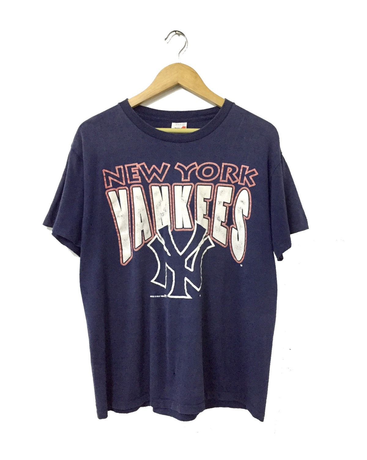 New York Yankees VINTAGE 90s NEW YORK YANKEES MLB BASEBALL USA LOGO TSHIRT Size US L / EU 52-54 / 3 - 1 Thumbnail