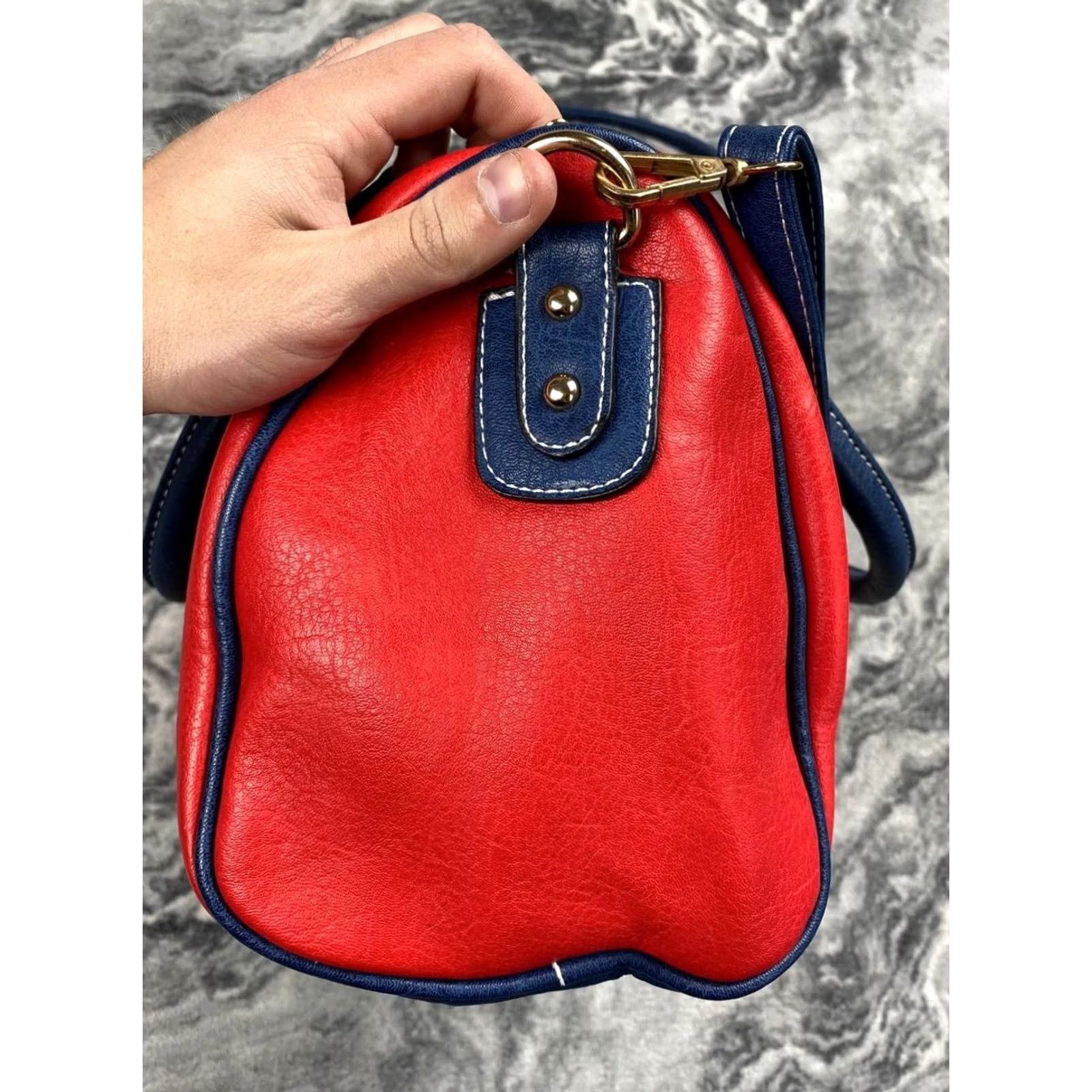 Dolce & Gabbana VINTAGE Dolce&Gabbana Leather Shoulder Bag Metal Logo Women Red Shoulder Bag Women Red Metallic Leather Sicily 90s/Metal Theme Size ONE SIZE - 7 Thumbnail