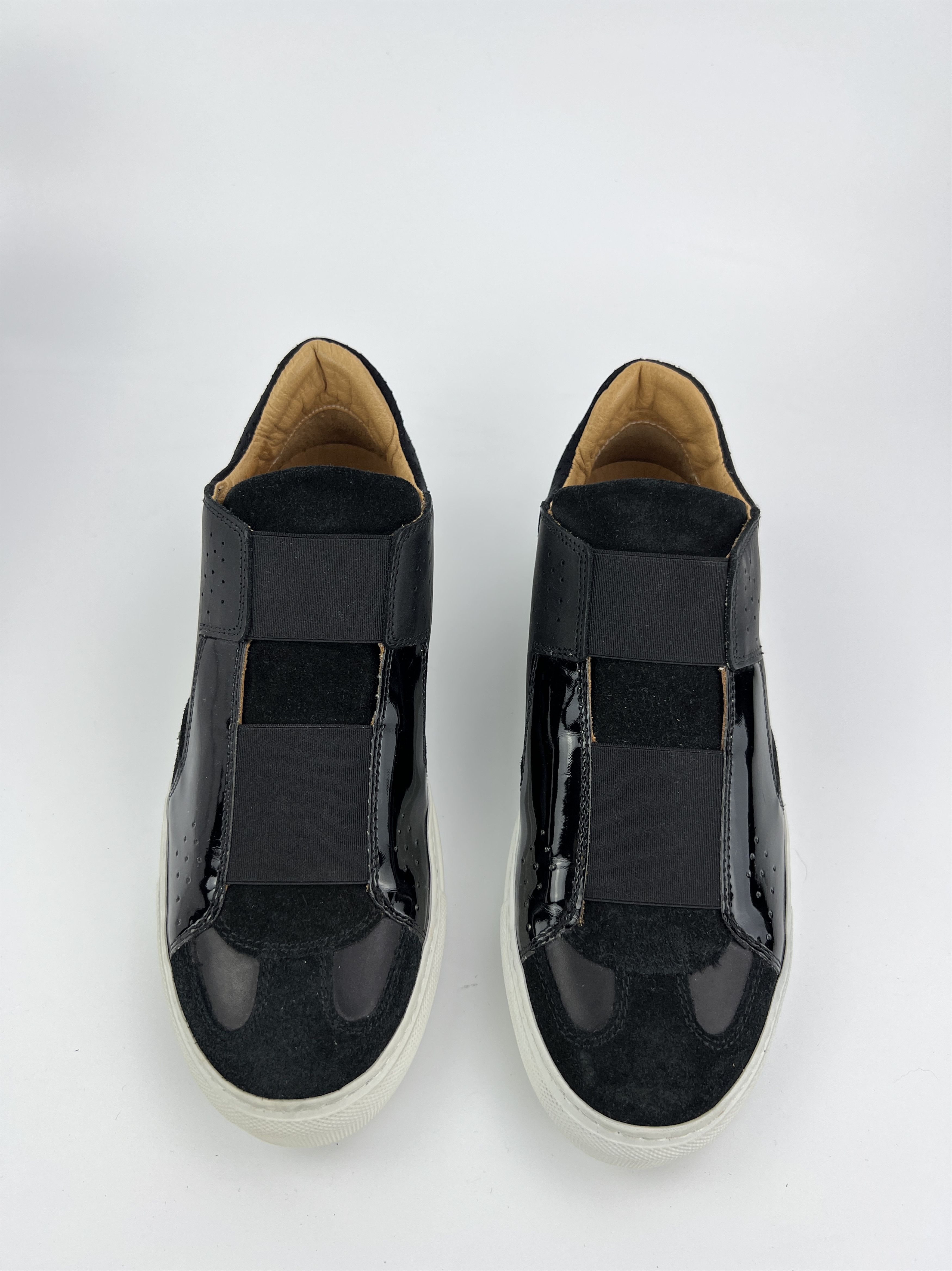 Maison Margiela Maison Margiela 6 Black Suede Low Top Sneakers Size US 8 / IT 38 - 6 Thumbnail