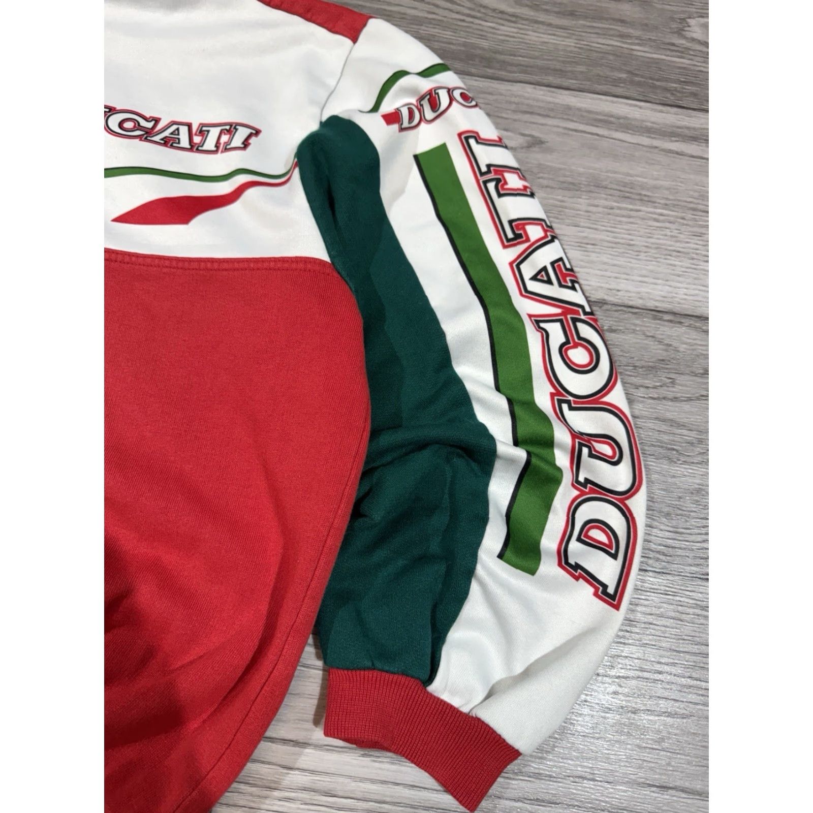 Vintage VINTAGE 90s Ducati Racing Sweatshirt Pullover 1/2 Zip Red White Green Sz M Mens Size US M / EU 48-50 / 2 - 4 Thumbnail