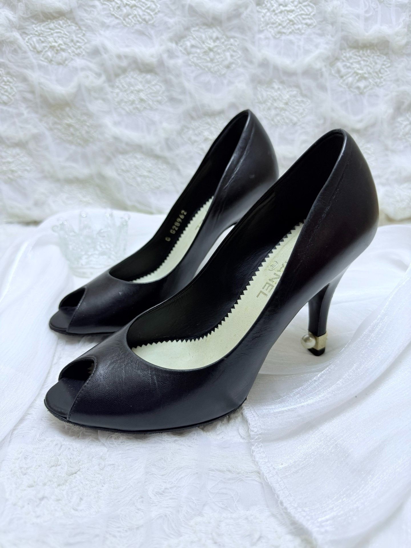Chanel Chanel Black Lowtop Sneakers us_5-5 Women Size US 5.5 / IT 35.5 - 1 Thumbnail
