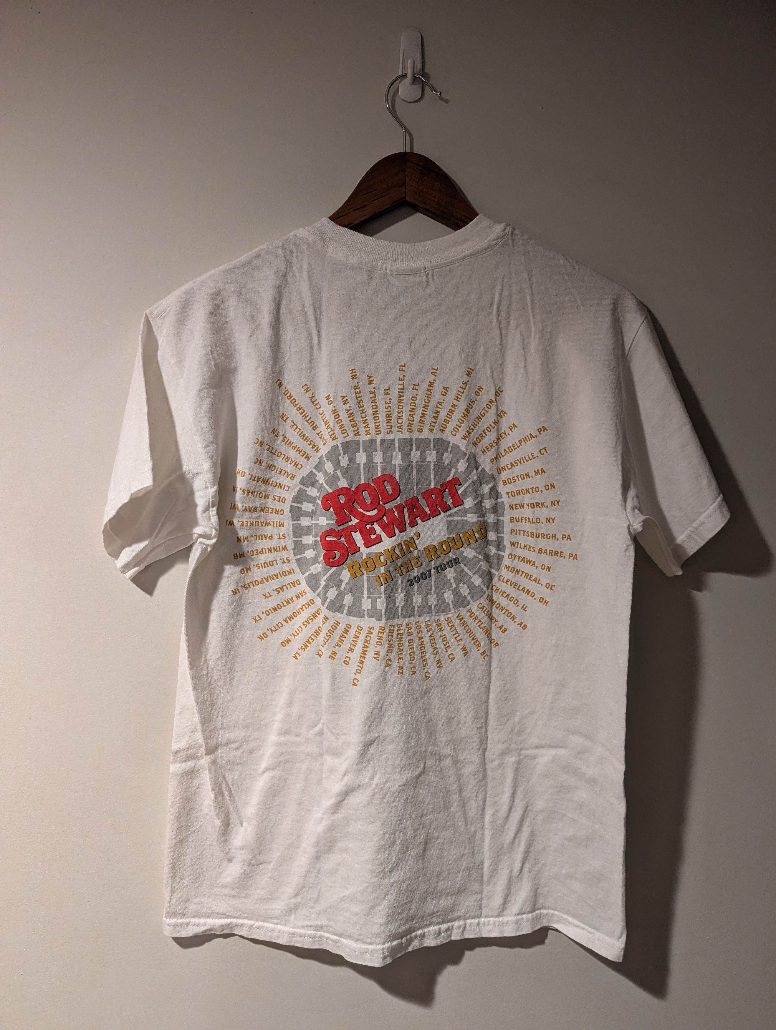 Band Tees Rod Stewart Rockin In The Round 2007 Tour T-Shirt Graphic Size US M / EU 48-50 / 2 - 5 Thumbnail