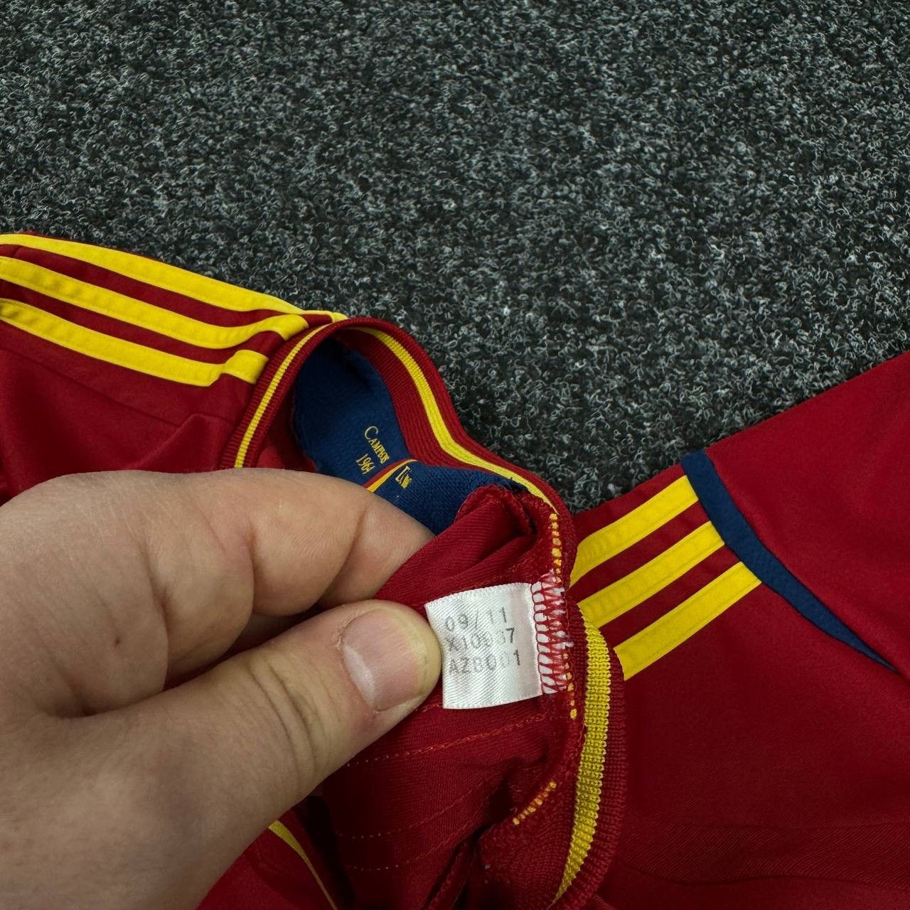 Adidas Adidas Spain blokecore football jersey football techwear Size US XL / EU 56 / 4 - 6 Thumbnail