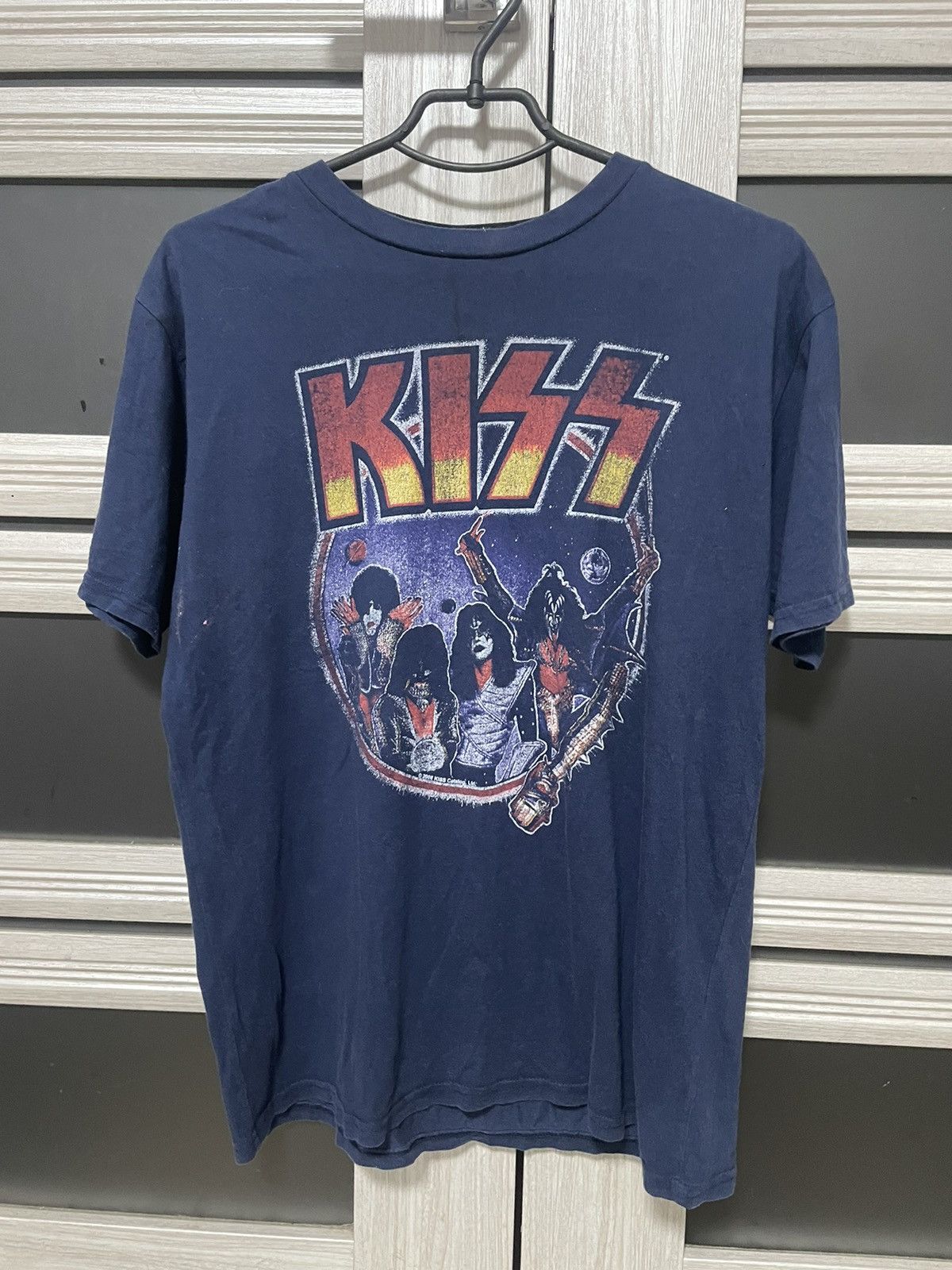 Band Tees × KISS × Vintage Vintage 00s Kiss 2008 Band T Shirt Distressed Tee Size US M / EU 48-50 / 2 - 1 Thumbnail