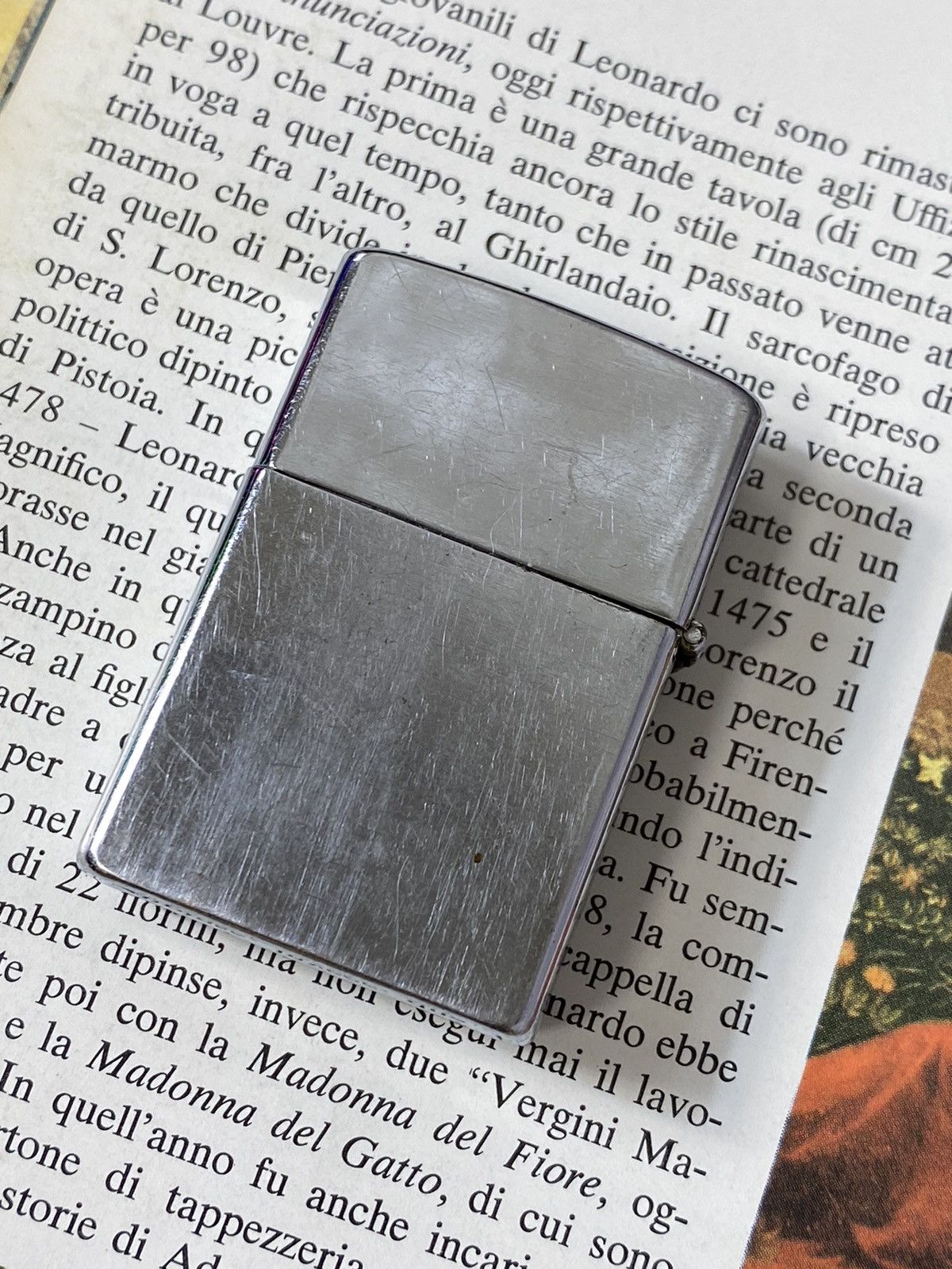 Jewelry Lighter with Cathedral Motif. Vintage. Size ONE SIZE - 5 Thumbnail