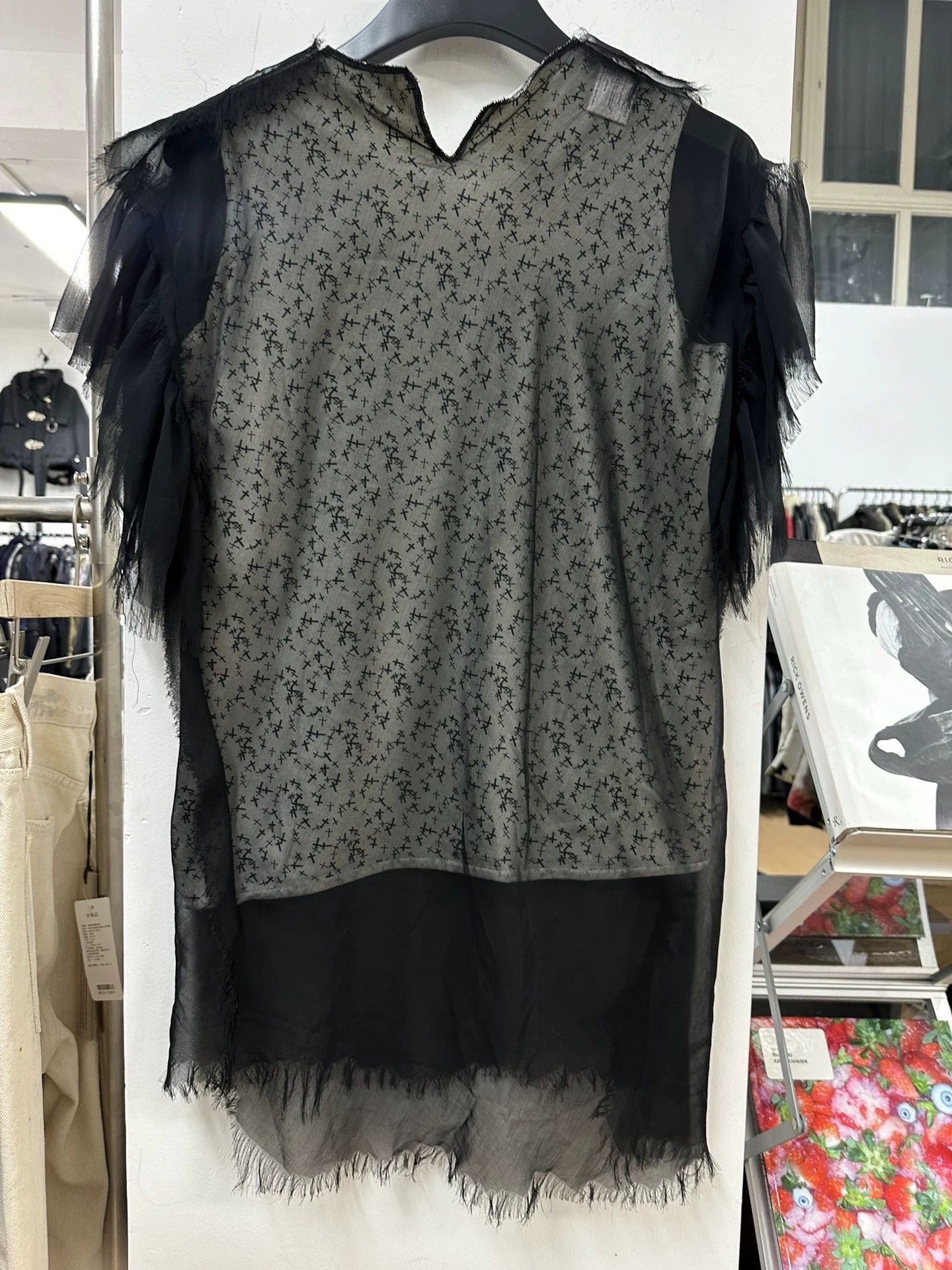 Undercover Undercover 02aw Majo-ki All Over Printed Vest M Bust 90 L69 Size US M / EU 48-50 / 2 - 3 Thumbnail