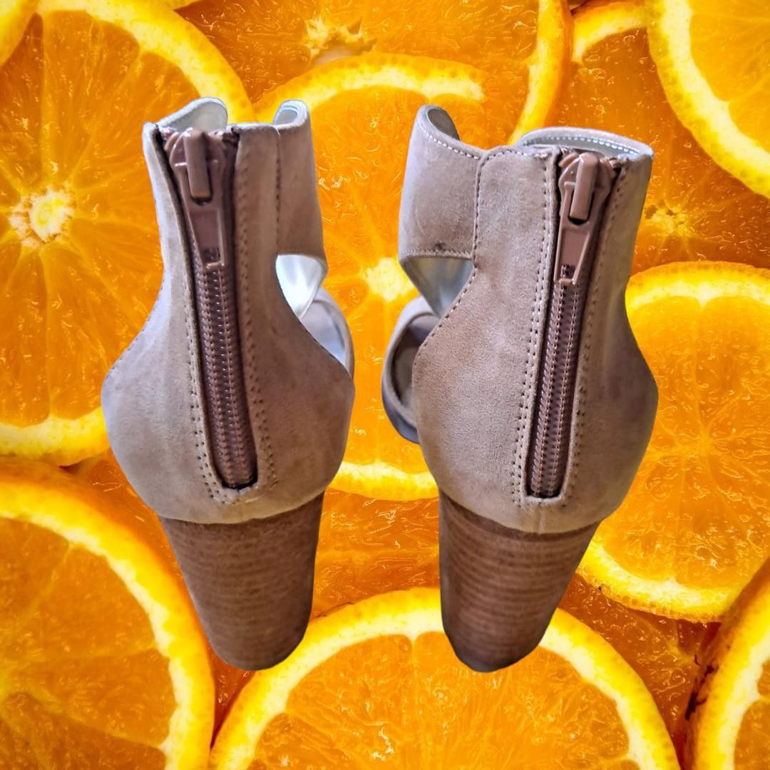 Other Carlos Tan Chunky Heel with Ankle Straps and Front and Back Size US 6.5 / IT 36.5 - 6 Thumbnail