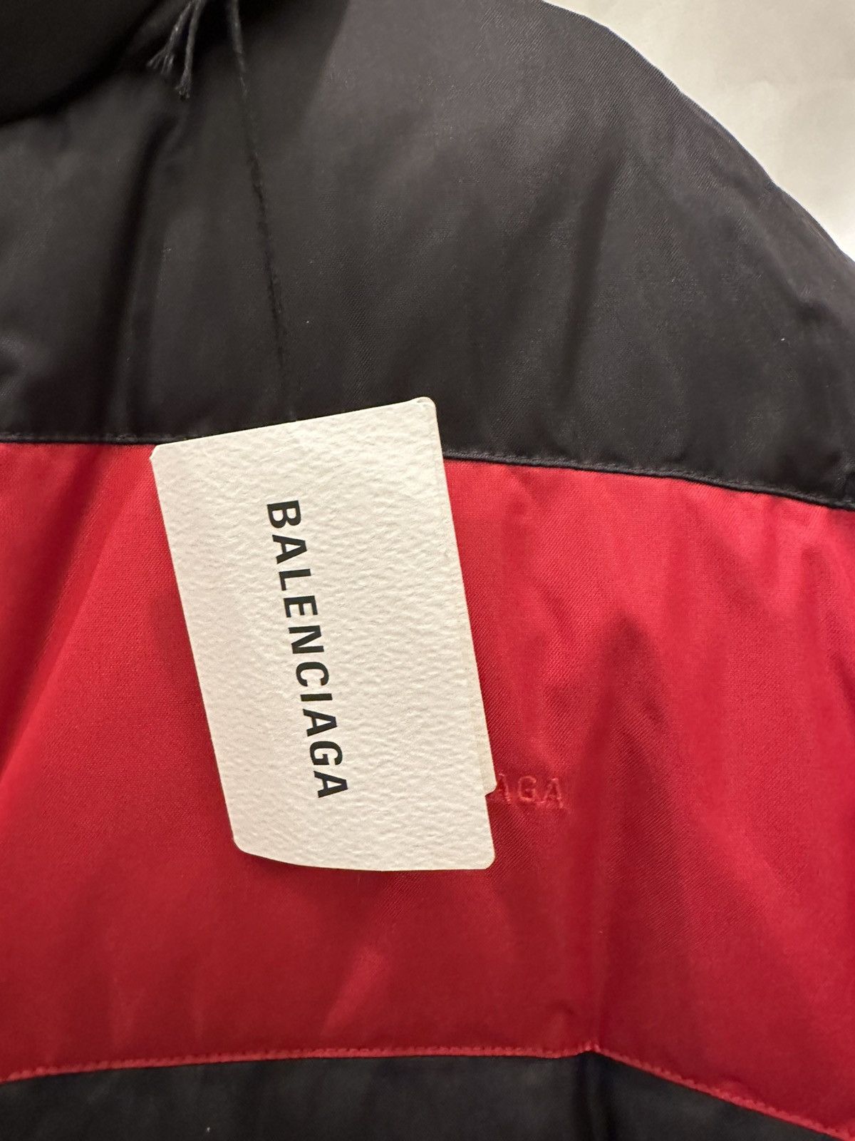 Balenciaga Balenciaga AW18 Striped Puffer Down Jacket Size US M / EU 48-50 / 2 - 12 Thumbnail