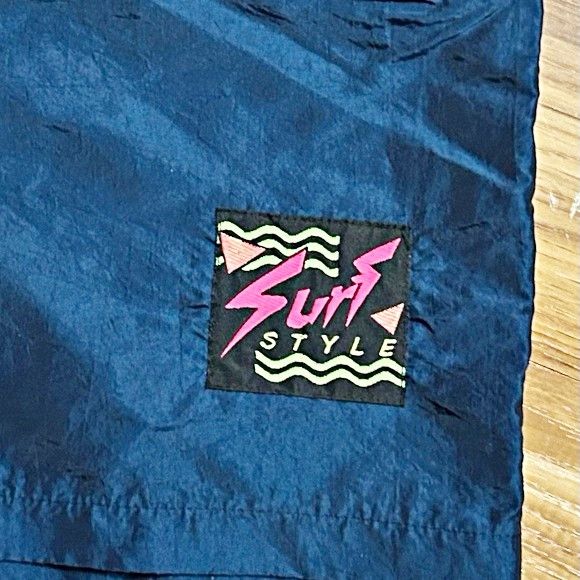 Other Vintage Surf Style Iridescent Nylon Pullover Jacket Shorts Size US L / EU 52-54 / 3 - 6 Thumbnail