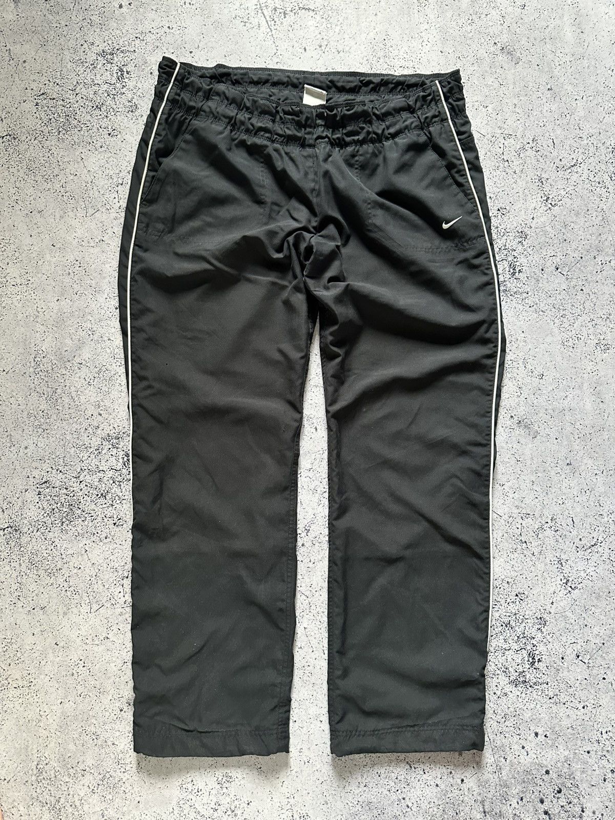 Nike Vintage Nike Nylon Track Pants Drill Y2K USA Size US 36 / EU 52 - 1 Thumbnail