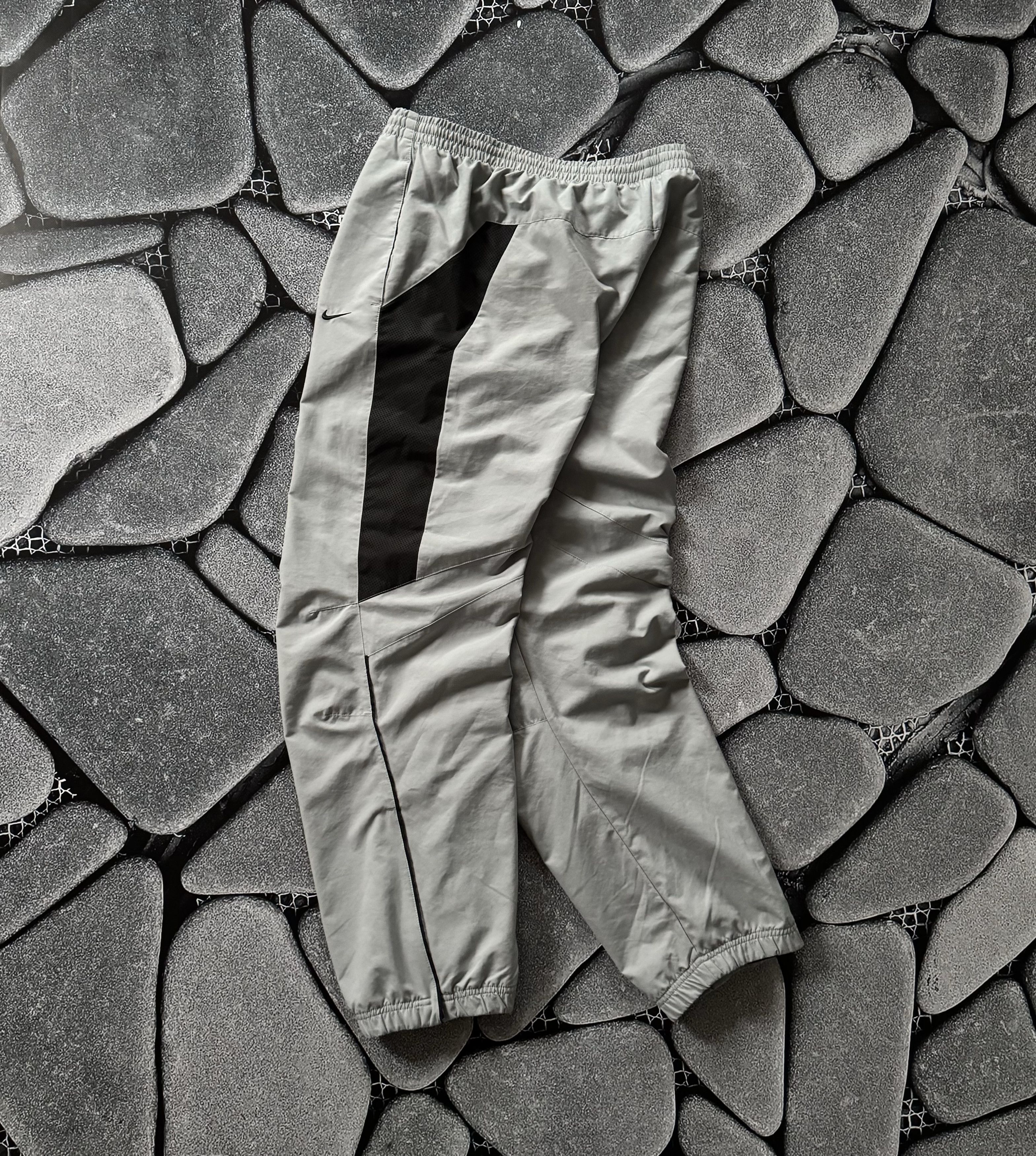 Nike NIKE VINTAGE TRACK BAGGY PANTS DRILL Y2K STYLE Size US 34 / EU 50 - 2 Thumbnail