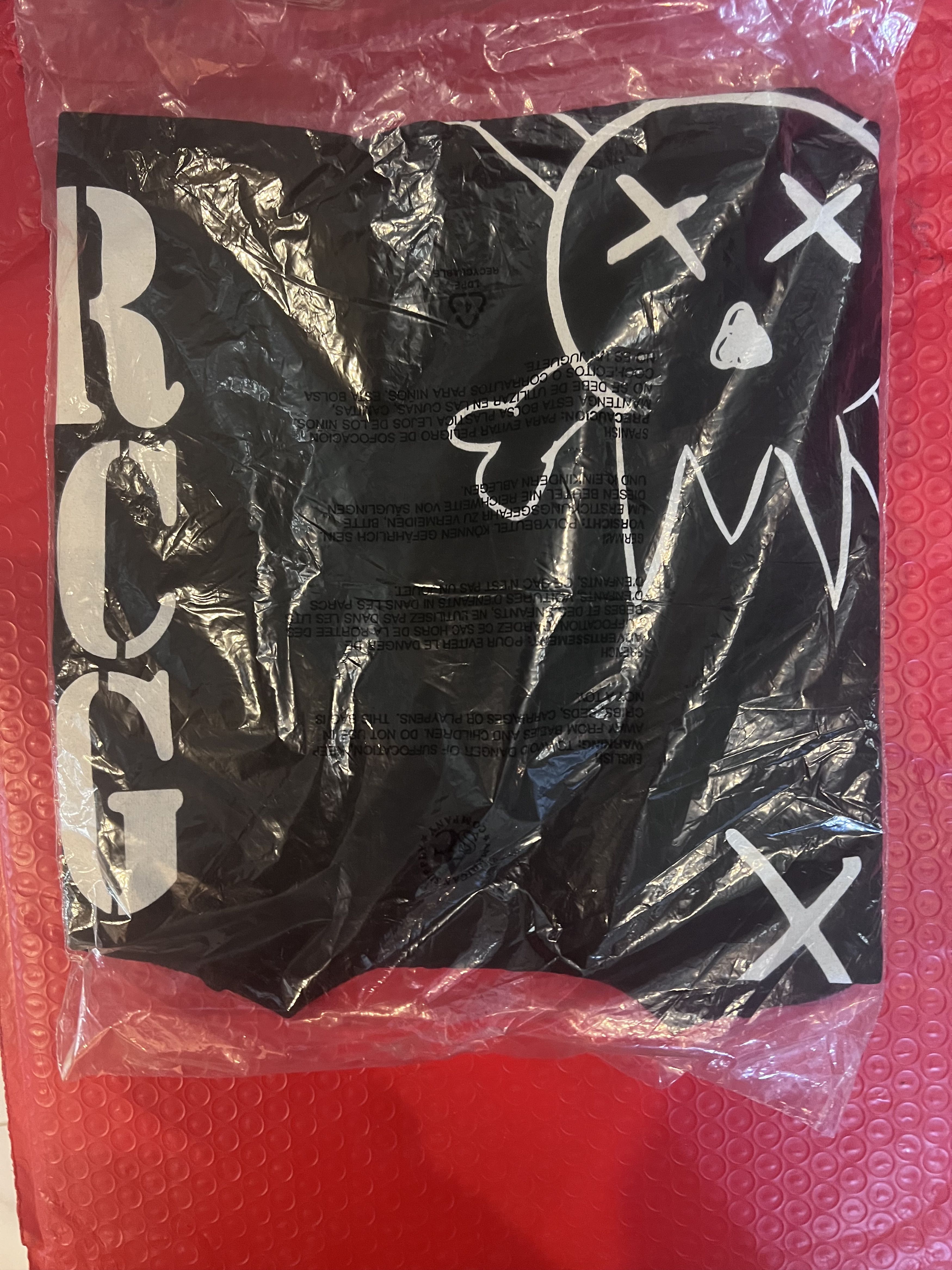 Gnarcotic Gnarcotic x superradical collab Size Small Size US S / EU 44-46 / 1 - 2 Thumbnail