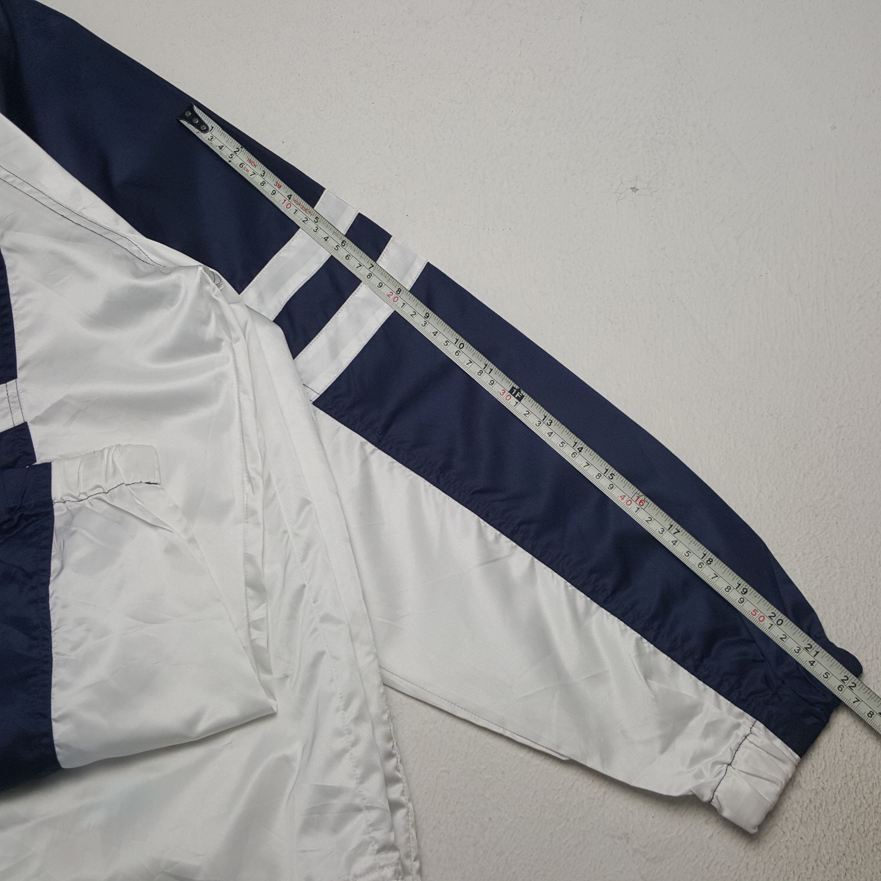 Sergio Tacchini × Vintage Vintage Sergio Tacchini Sports Style Windbreaker Jacket Size US XL / EU 56 / 4 - 7 Thumbnail