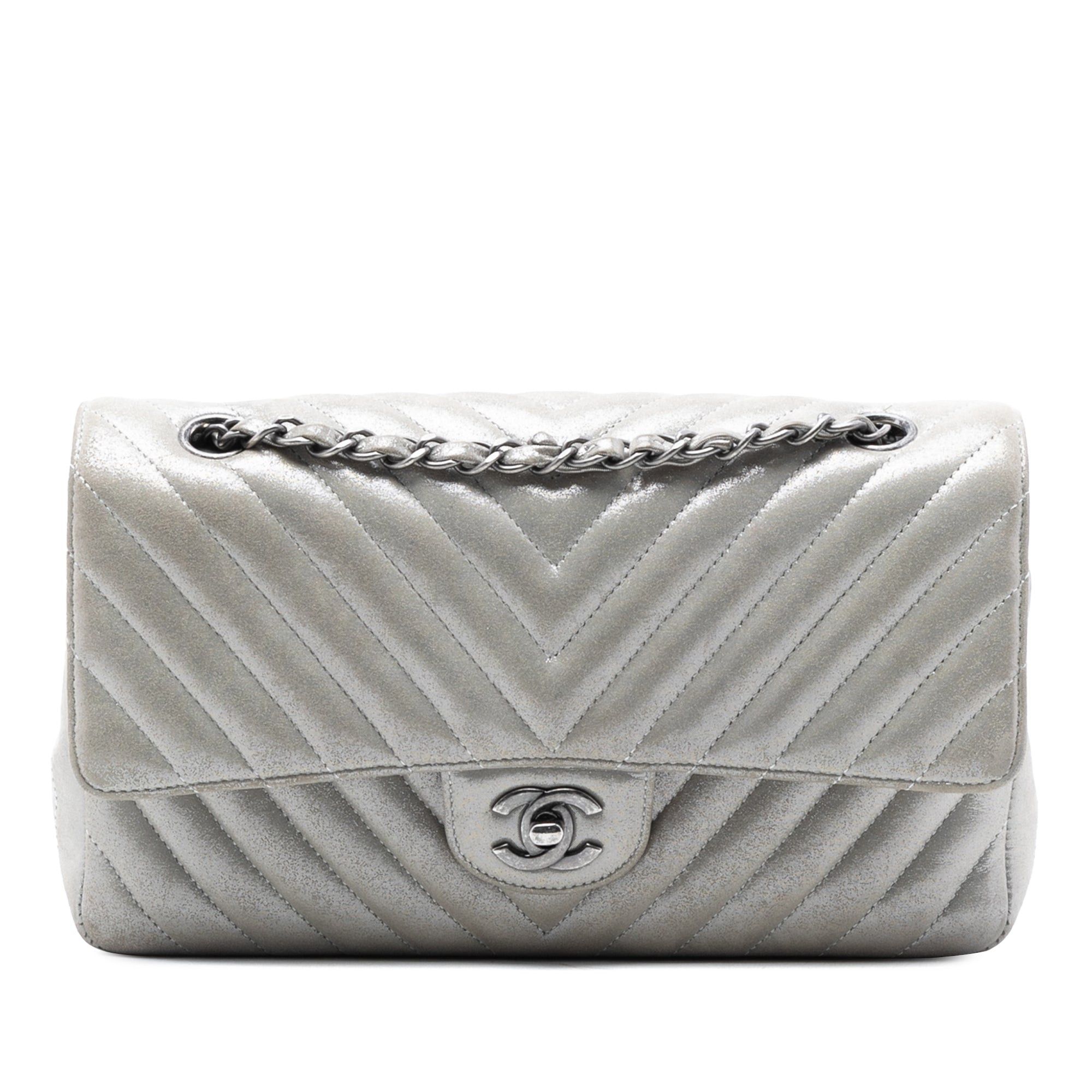 Chanel Medium Classic Chevron Iridescent Lambskin Double Flap Size ONE SIZE - 1 Thumbnail