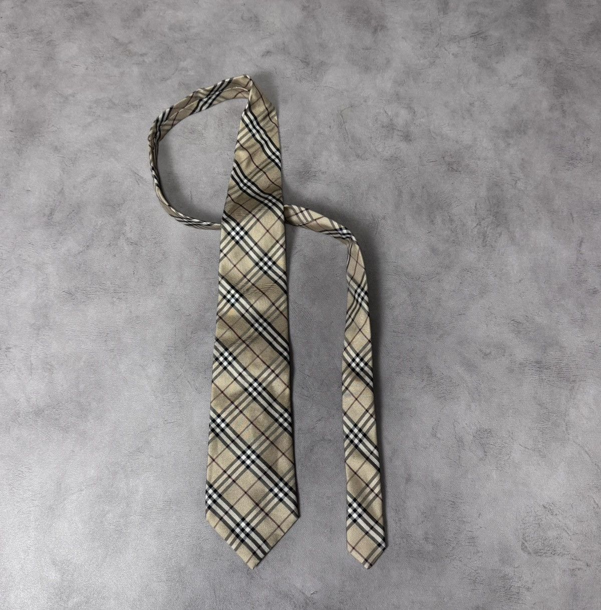 Burberry Burberry London Men's Classic Pattern Neck Tie Silk Size ONE SIZE - 1 Thumbnail
