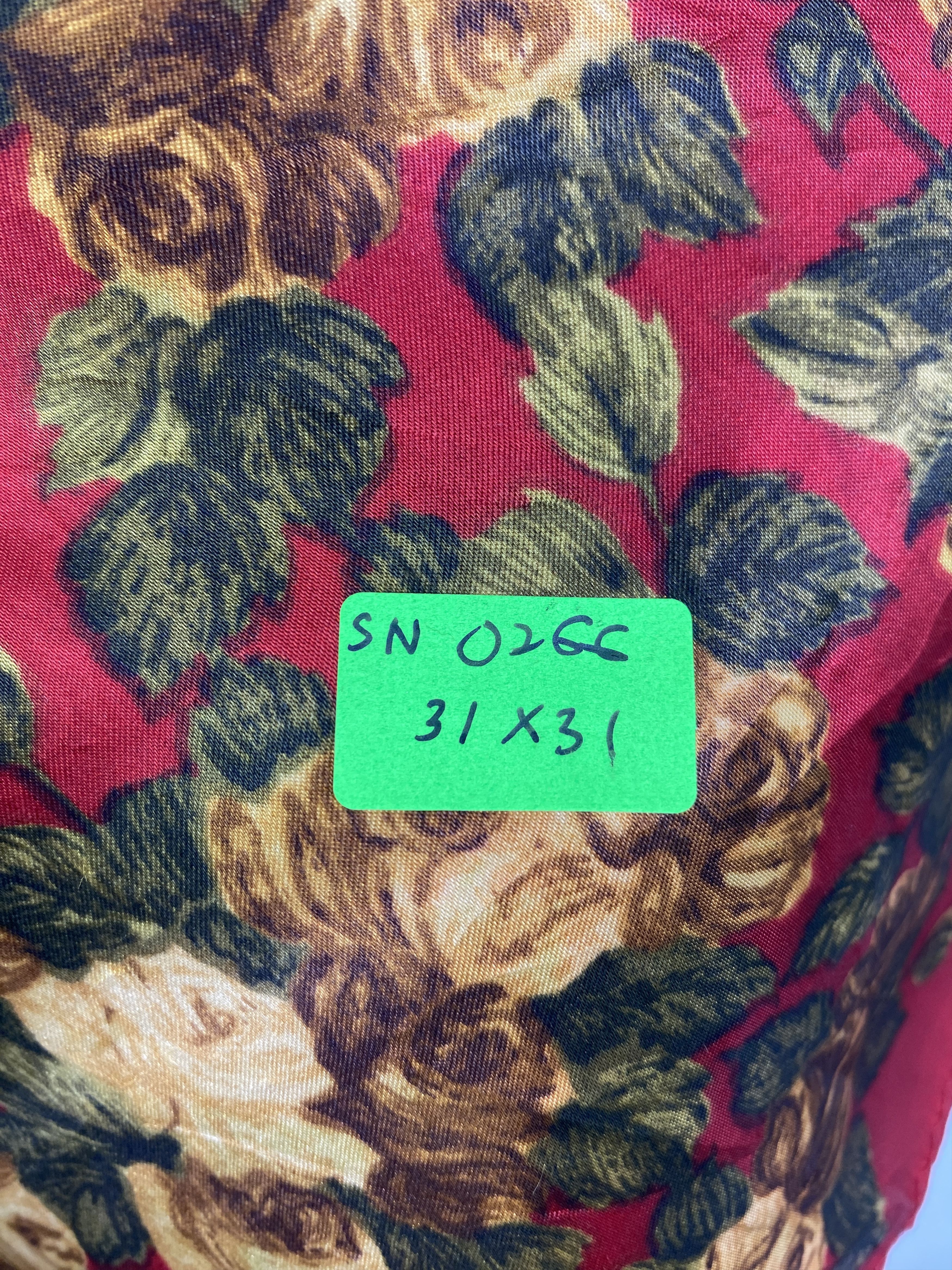 Other Vintage Floral Motive Silk Scarf / Silk Shawl SN0266 Size ONE SIZE - 7 Thumbnail