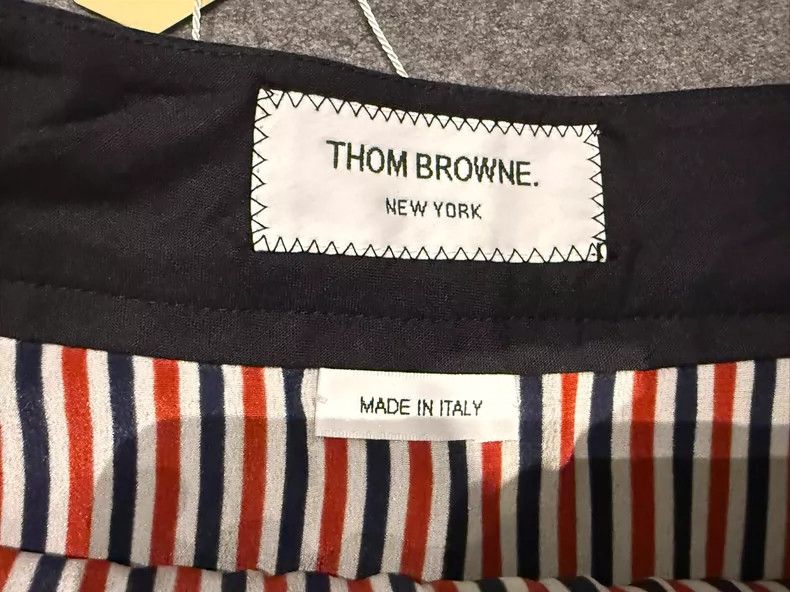 Thom Browne Thom Browne Classic pleated skirt 2505-Nextarrow Size 27" / US 4 / IT 40 - 4 Thumbnail