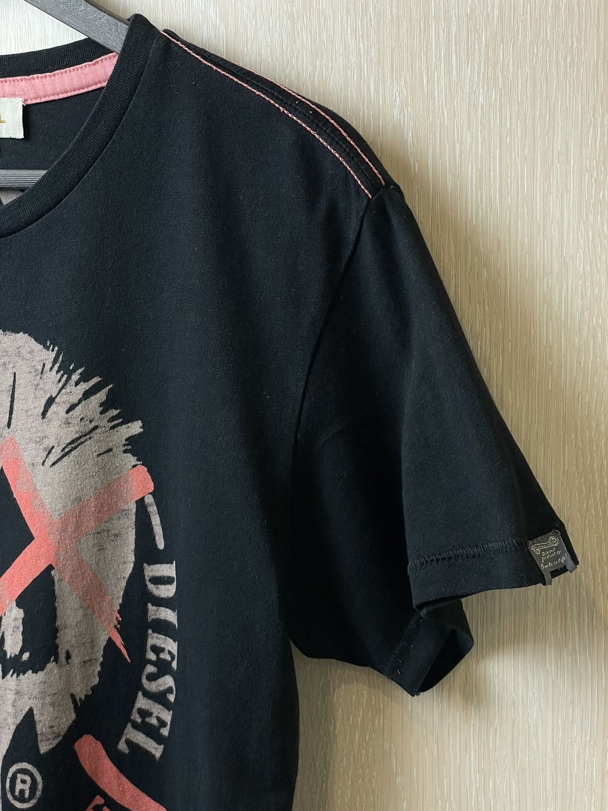 Diesel × Vintage Vintage Diesel Big Logo Rare T-shirt Size US XL / EU 56 / 4 - 3 Thumbnail