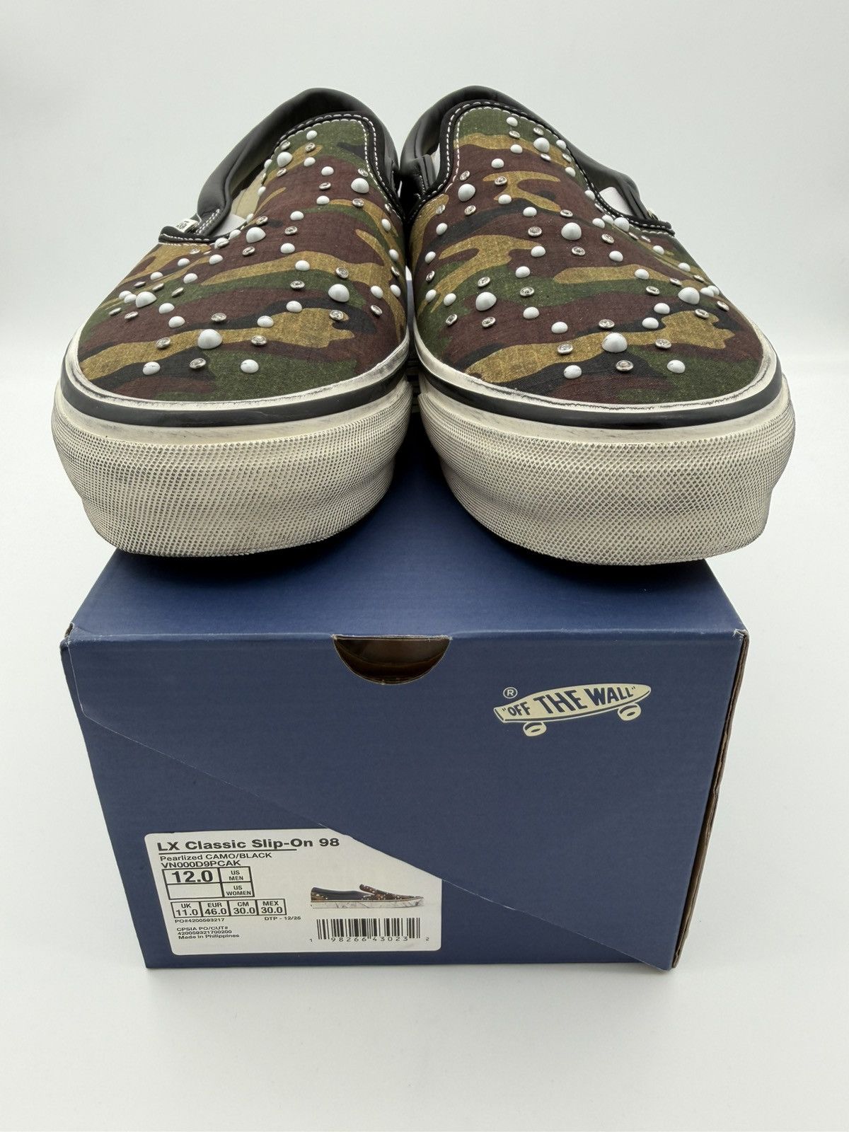 Vans Vans Pearlized Camo Slip Ons Size US 12 / EU 45 - 3 Thumbnail