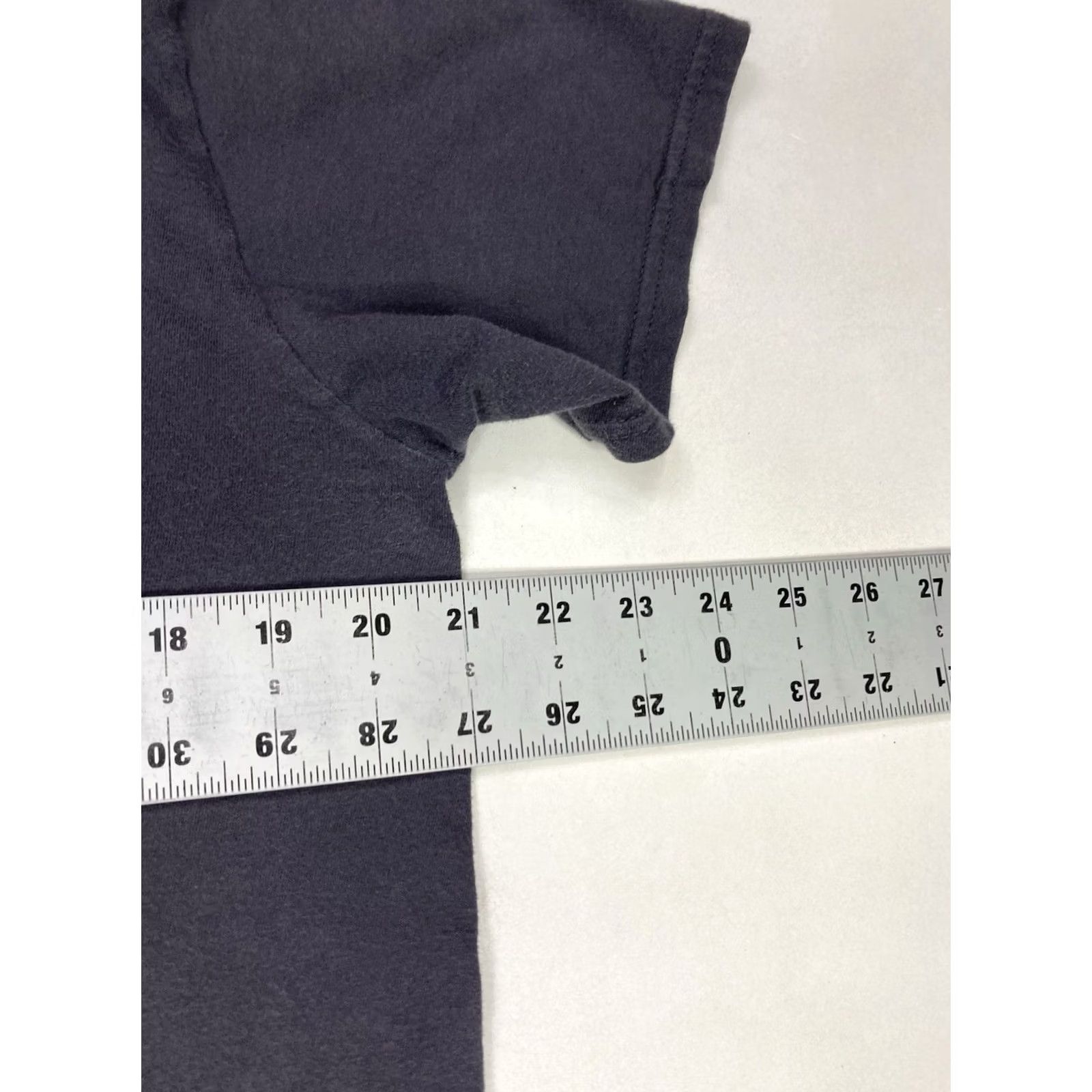 Harley Davidson VINTAGE Harley-Davidson Miami Florida Graphic Pocket T-shirt Men Large Gray Calcified? Size US L / EU 52-54 / 3 - 6 Thumbnail