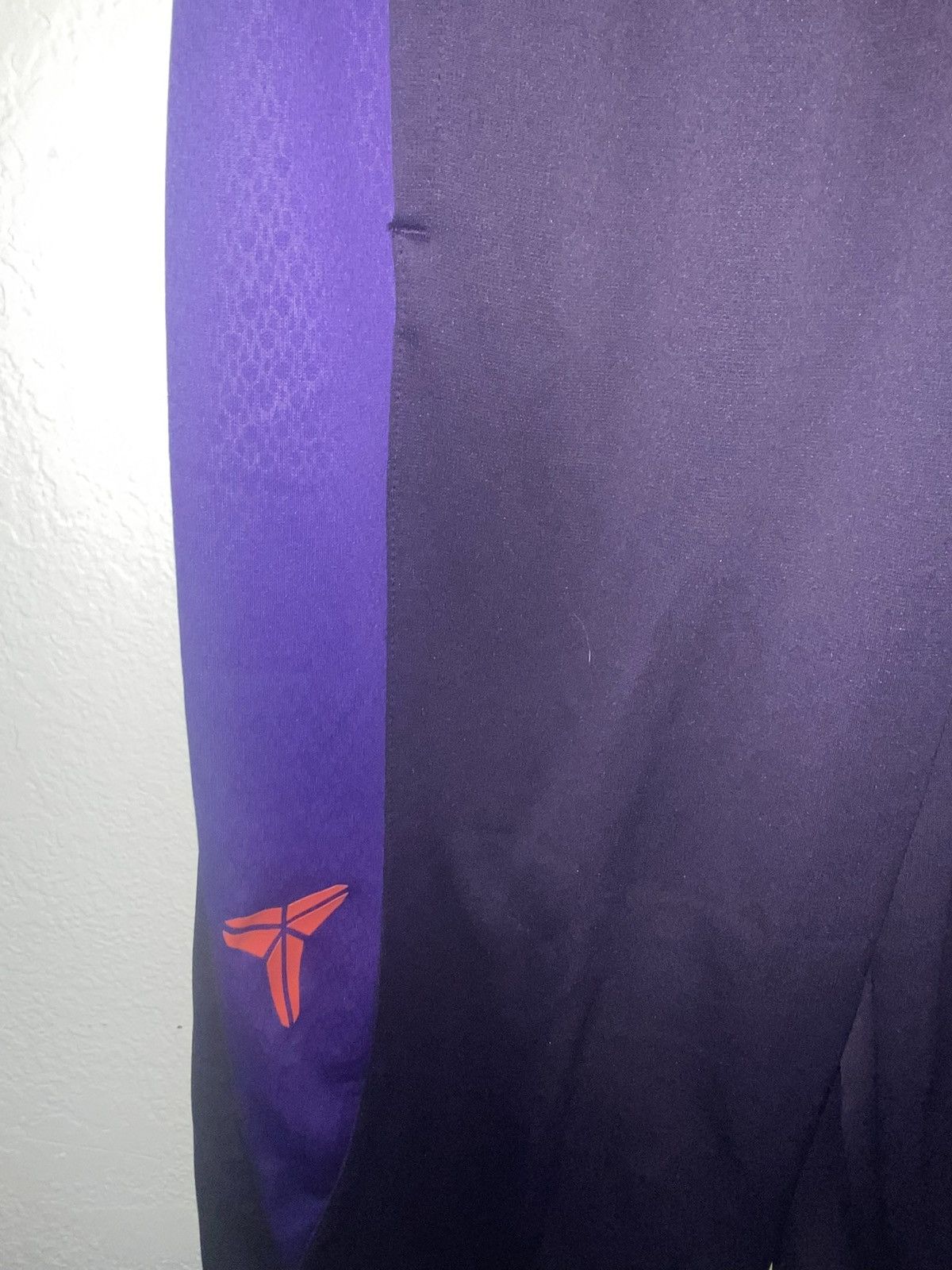 Nike Nike KOBE Purple Therma Fit pants size Large Black Mamba Size US 35 - 12 Thumbnail