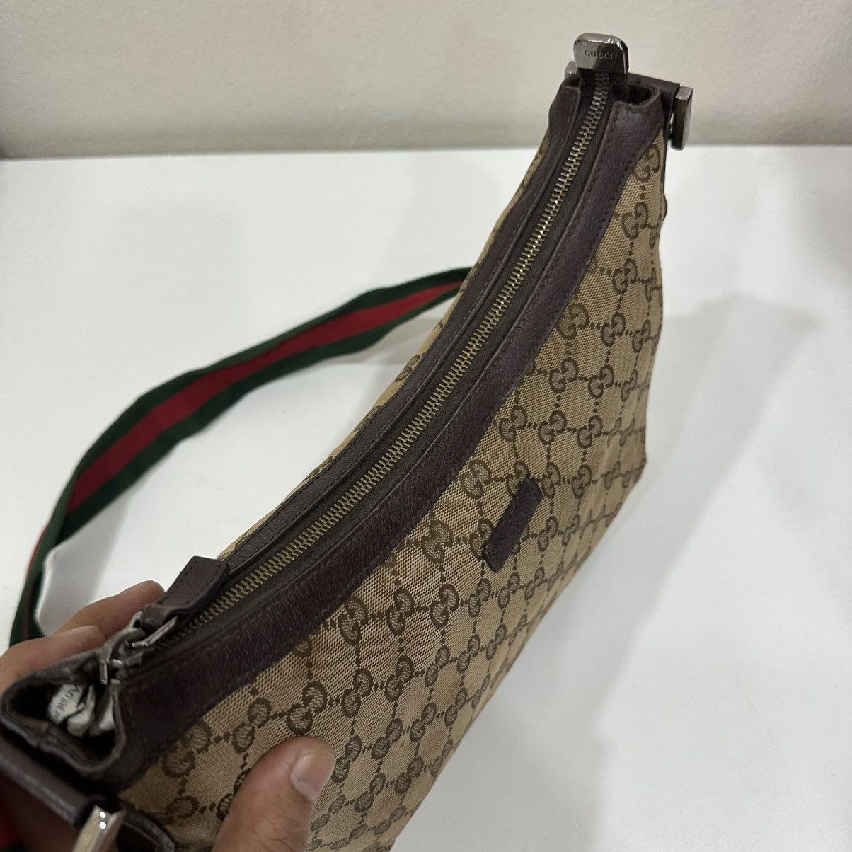 Gucci GUCCI GG WEB HALF MOON MEDIUM CROSSBODY BAG 17 Size ONE SIZE - 7 Thumbnail