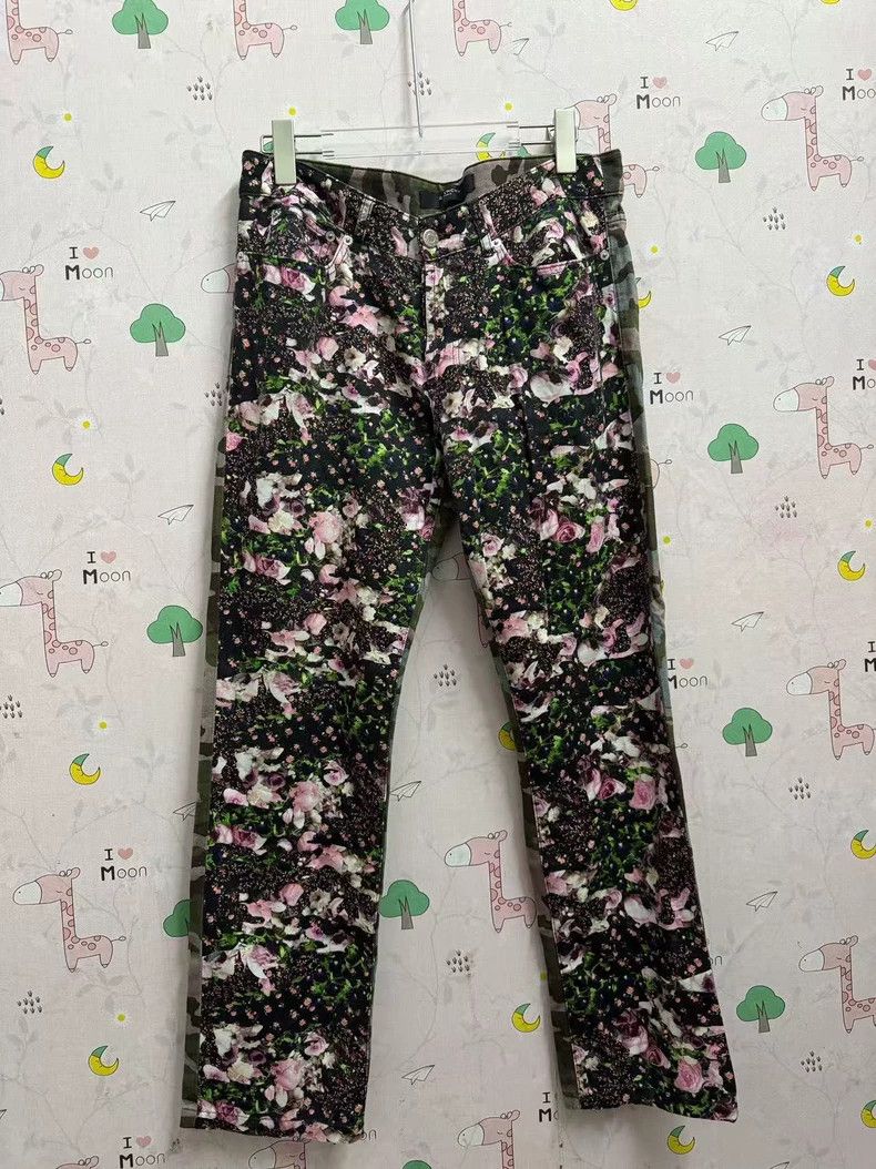 Givenchy Givenchy Size32 Flower & Camouflage Patchwork Denim Pants, Size US 26 / EU 42 - 1 Thumbnail