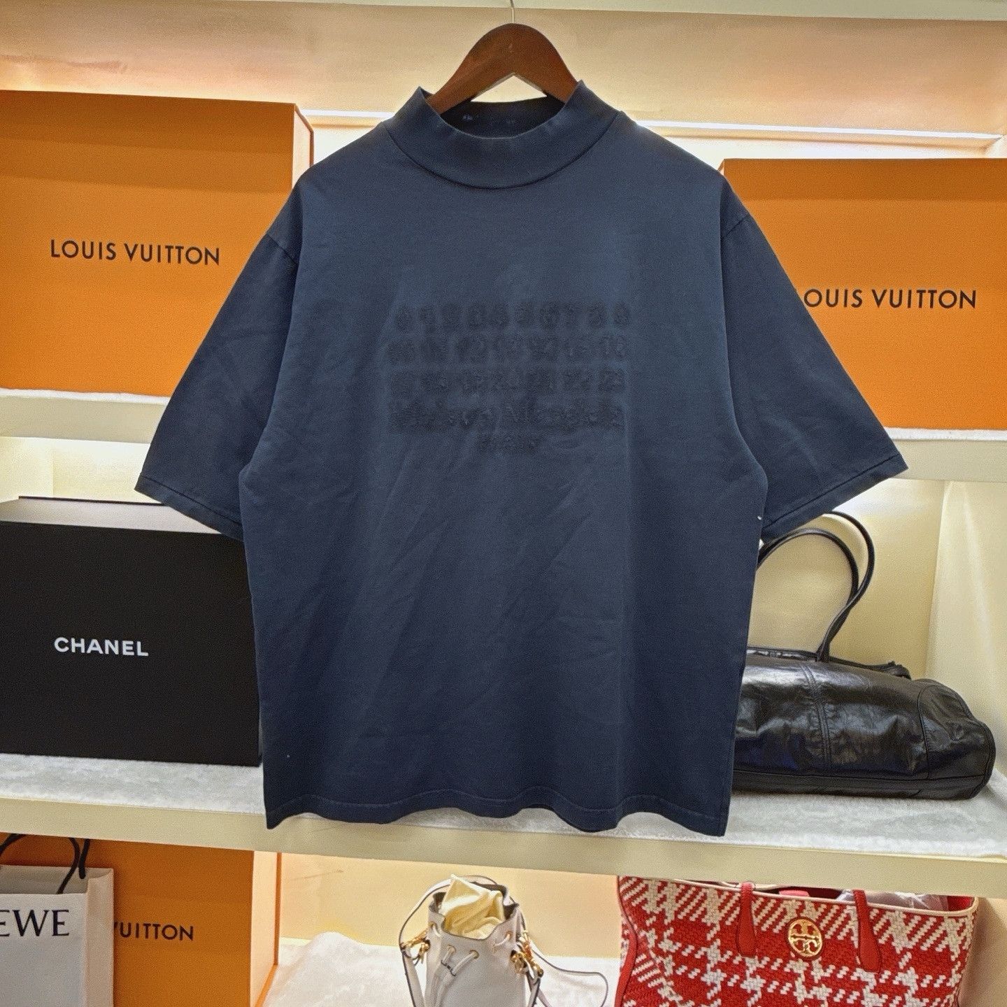 Maison Margiela Maison Margiela Logo Embroidery T-Shirt Size S Size US S / EU 44-46 / 1 - 1 Thumbnail