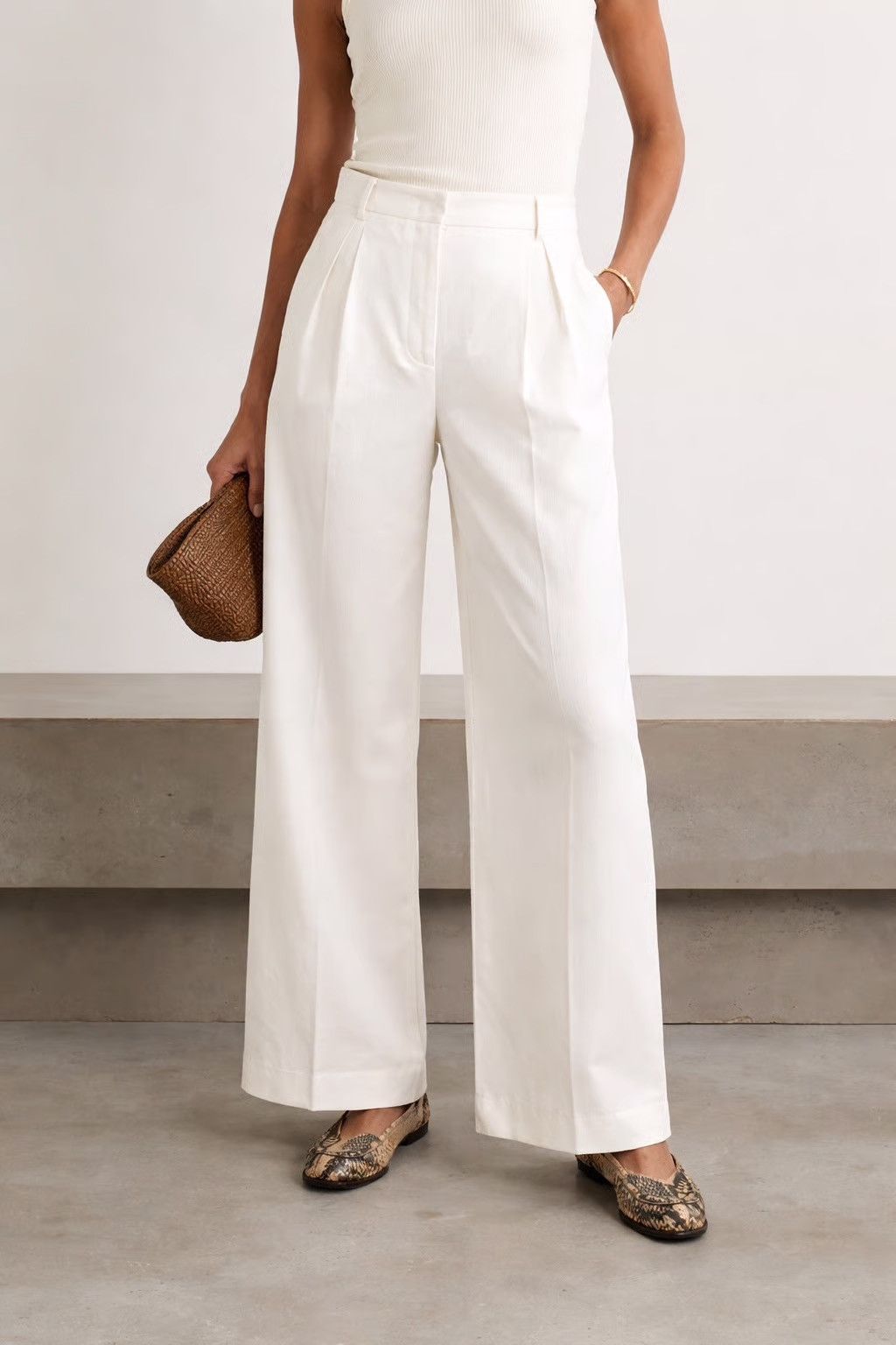 Max Mara Max Mara Brusson Linen White Wide Leg Pants Size 28" / US 6 / IT 42 - 1 Thumbnail