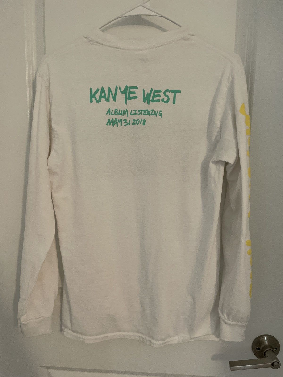Gildan Wyoming Kanye west t shirt size small Size US S / EU 44-46 / 1 - 3 Thumbnail