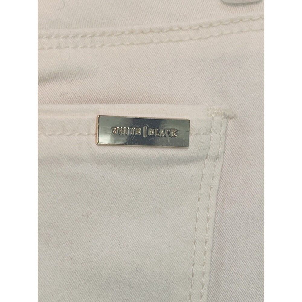White House Black Market White House Black Market WHBM Skimmer Pants 4 White Ankle S Size 27" / US 4 / IT 40 - 7 Thumbnail