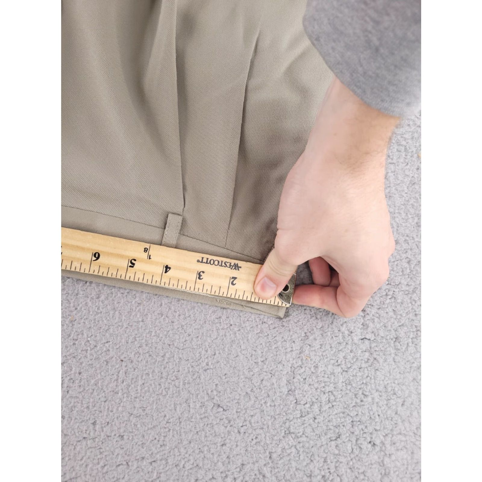 Liz Claiborne Claiborne Pants Mens 34x27 Dress Khaki Beige Pleated Straight Regular Size US 34 / EU 50 - 6 Thumbnail