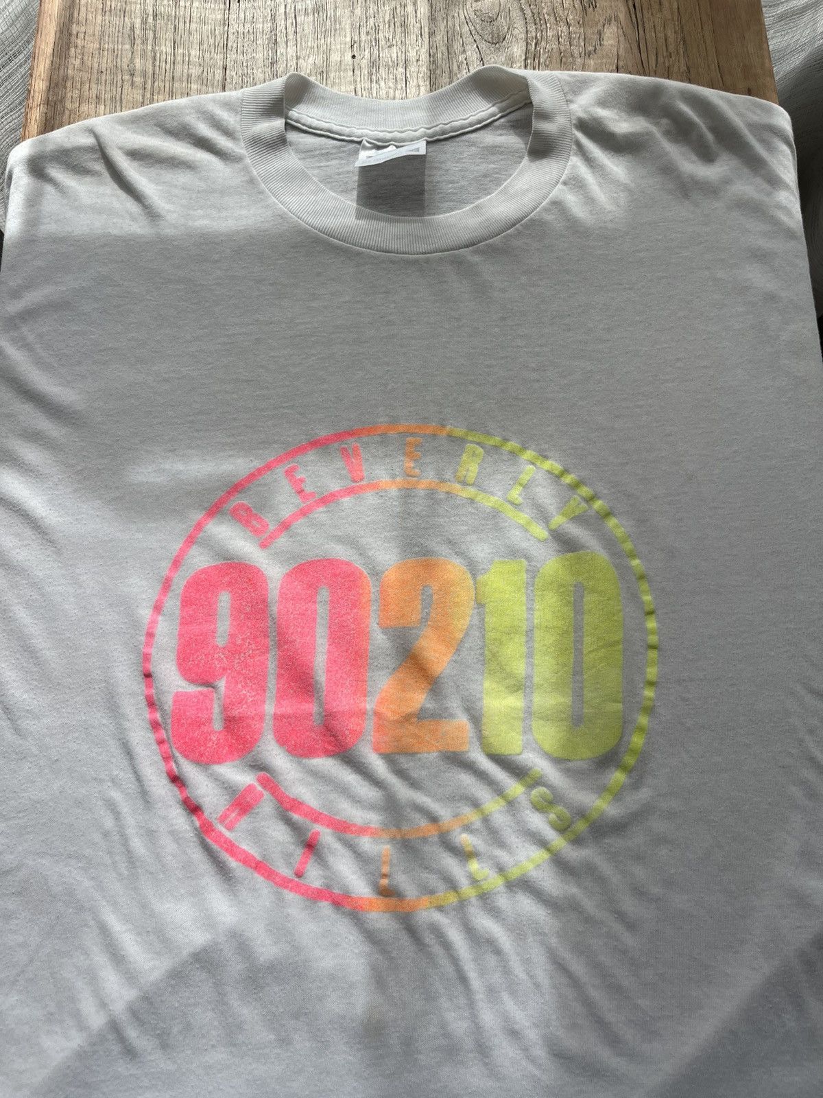 Vintage Vintage BEVERLY HILLS 90210 Box logo TV. Series 90’s Tshirt Size US XL / EU 56 / 4 - 3 Thumbnail