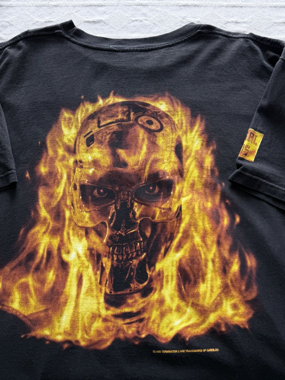Vintage Vintage 90s Terminator 2 Flame T-Shirt Tee Size US XL / EU 56 / 4 - 3 Thumbnail