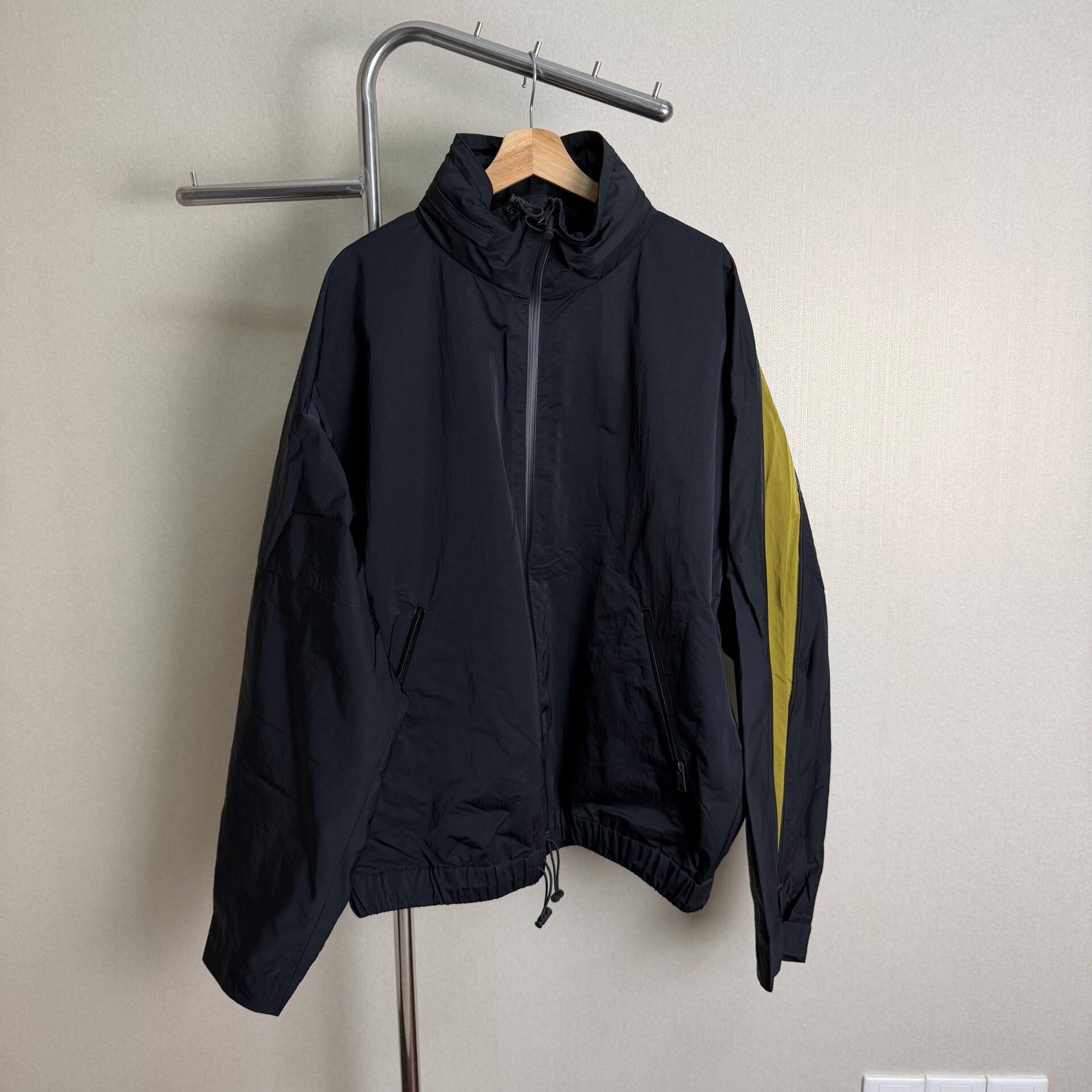 Bottega Veneta Bottega Veneta FW22 Color-Block Drawstring Hooded Jacket Size US XL / EU 56 / 4 - 1 Thumbnail