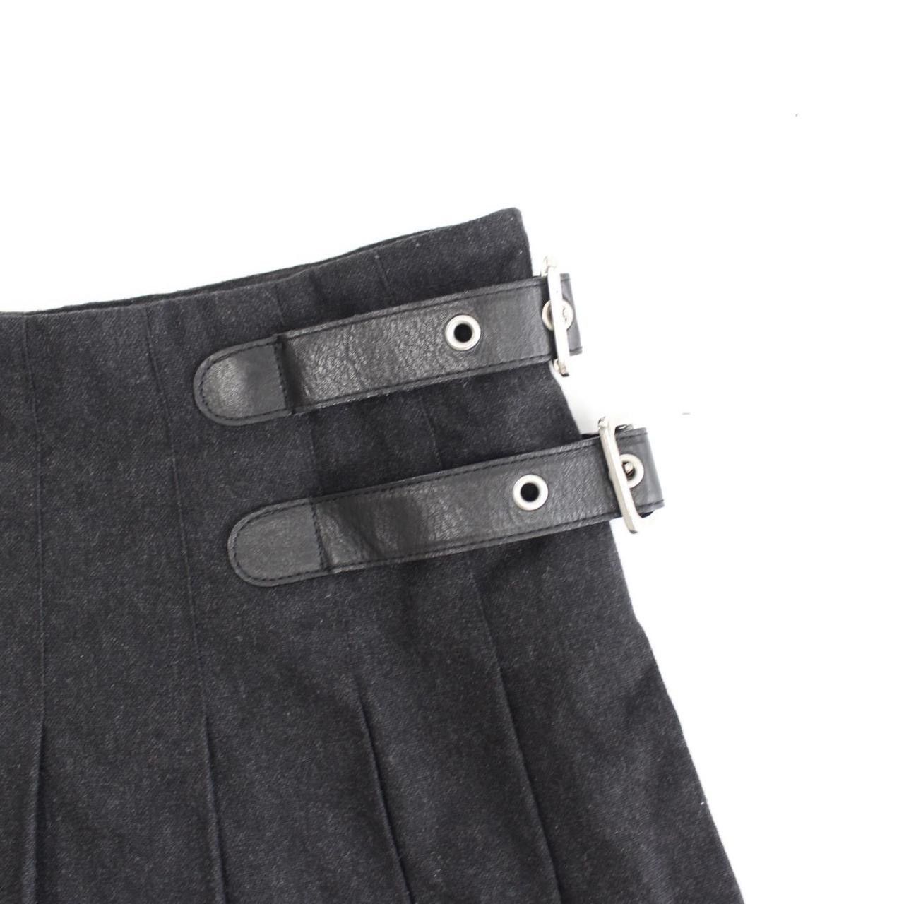 Dolce & Gabbana DOLCE& GABBANA F/W 2003 Assymetrical wool skirt Size 27" / US 4 / IT 40 - 3 Thumbnail