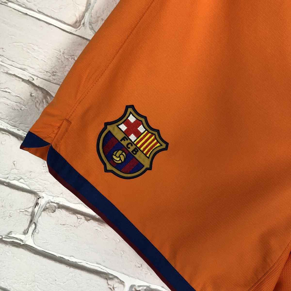 Nike Barcelona Nike 2006 2008 away shorts vintage Size US 32 / EU 48 - 3 Thumbnail
