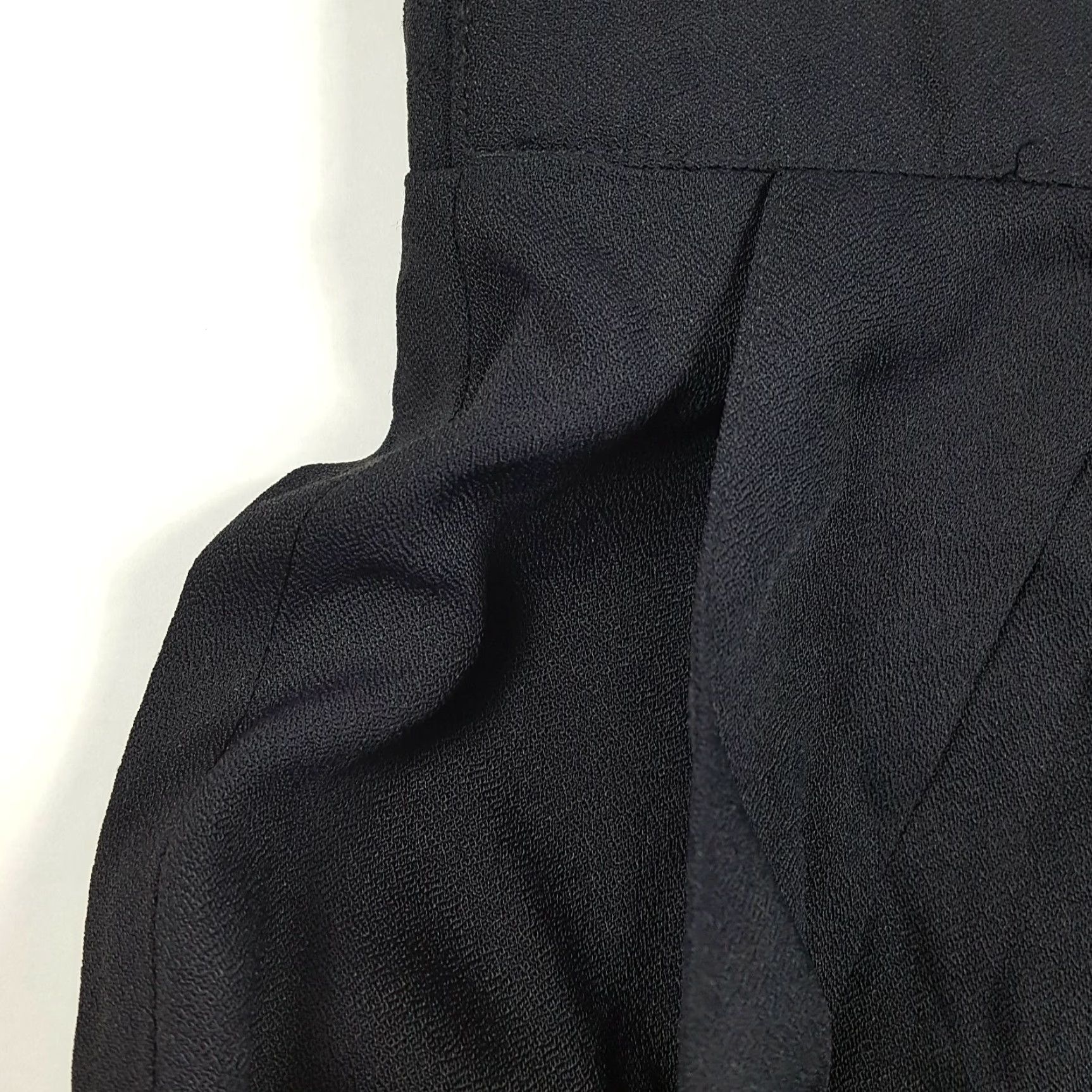Vintage VINTAGE Joan Walters Black Pencil Straight Knee Length Skirt, Size 12, High Rise, Button Closure, All Seasons, 80s 90s, Womens, New with Tags Size 34" / US 12 / IT 48 - 4 Thumbnail