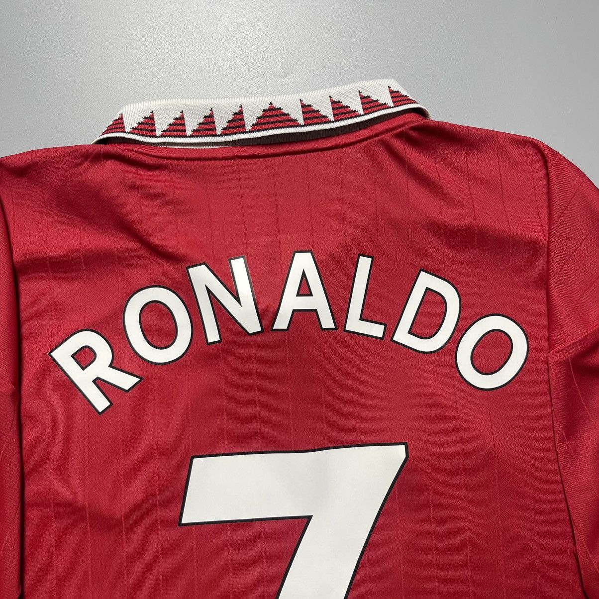 Adidas MAN UNITED ADIDAS 2022/2023 FOOTBALL HOME JERSEY #7 RONALDO Size US M / EU 48-50 / 2 - 11 Thumbnail