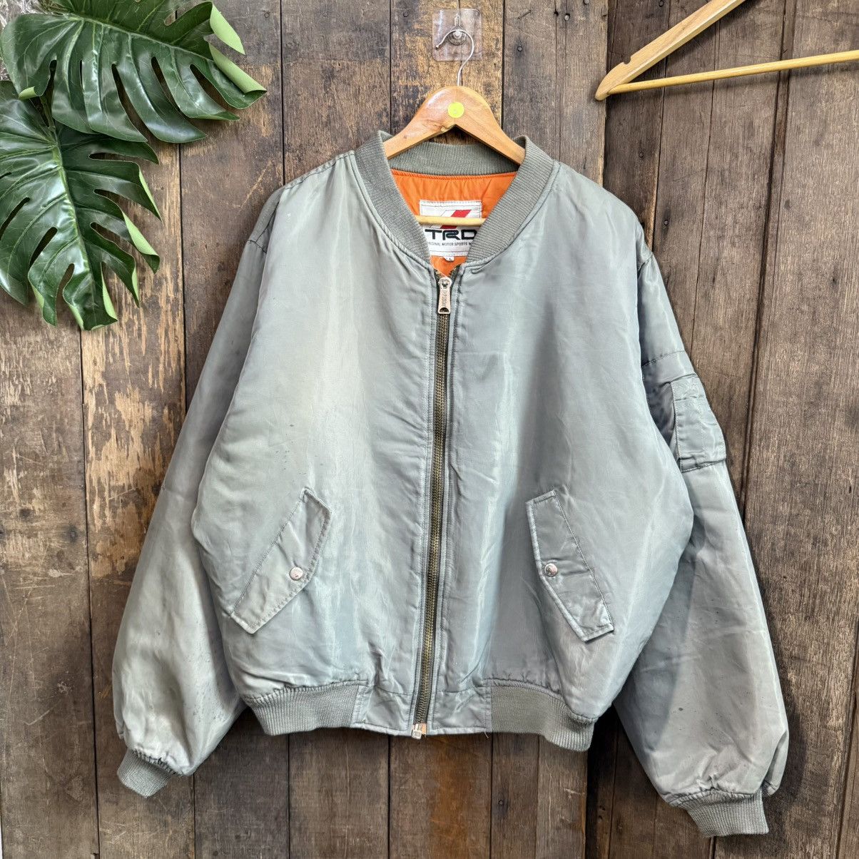 Vintage Vintage Toyota TRD Racing Development Bomber Jacket MA-1 Size US XL / EU 56 / 4 - 3 Thumbnail