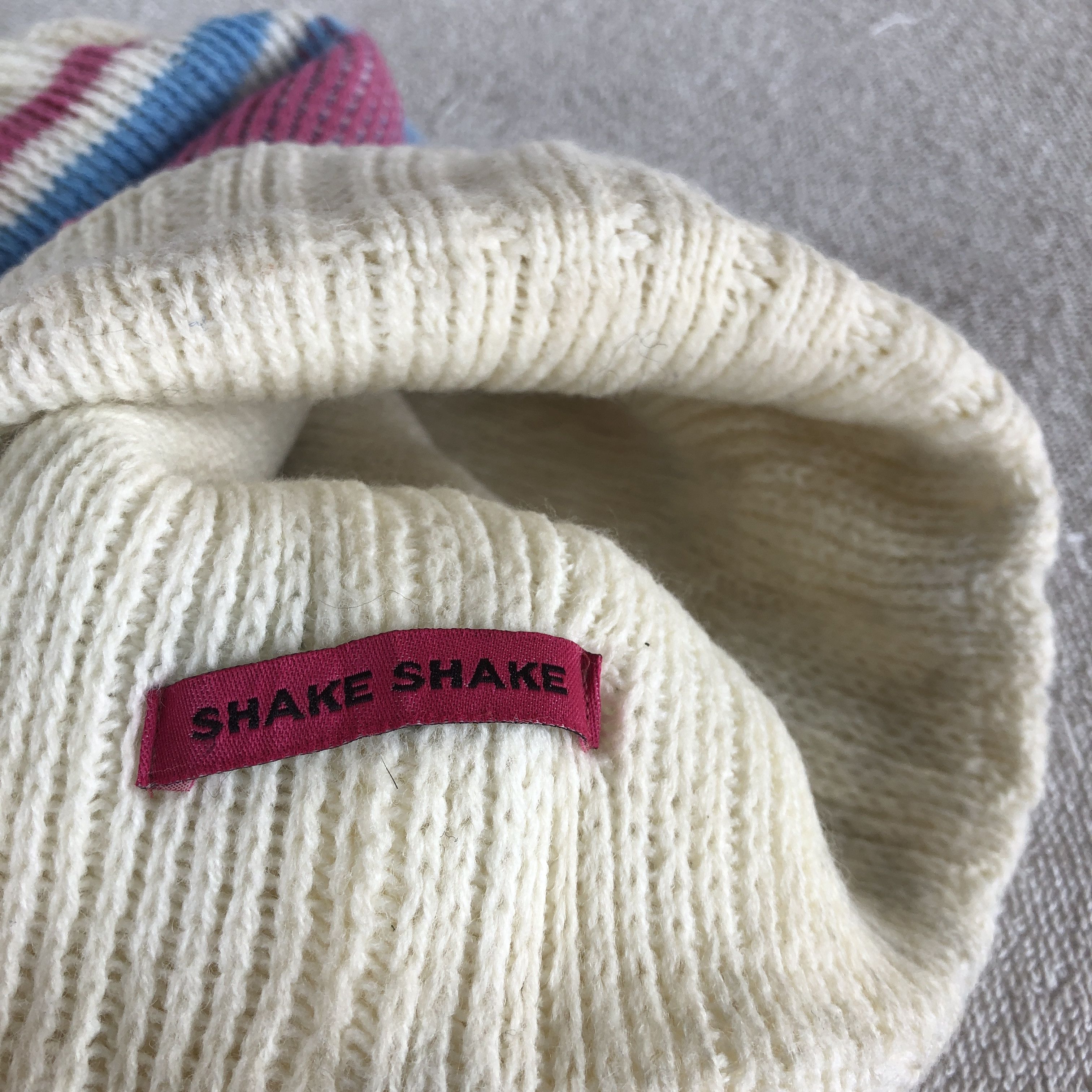 Japanese Brand Vintage Y2K Shake Shake Beanie Knitted Pompom Snow Caps Hats Size ONE SIZE - 6 Thumbnail